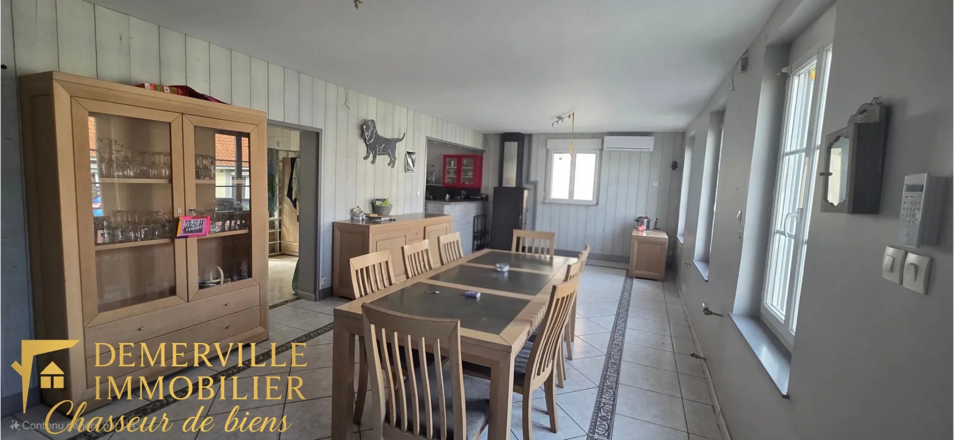 Opportunité rare – Habitation, local commercial & hangar sur grand terrain