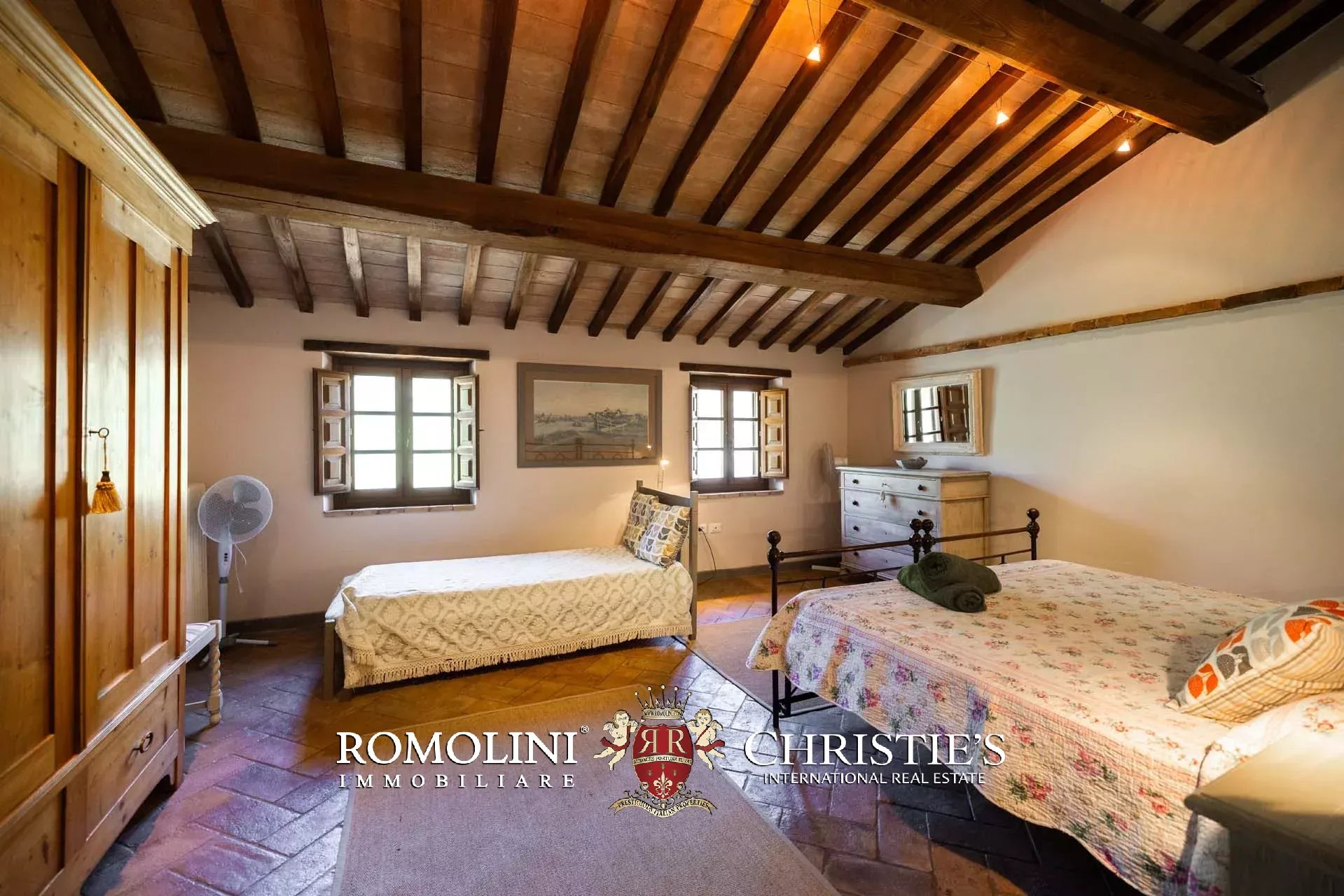 9 Bedroom Villa/Townhouse's Image 72
