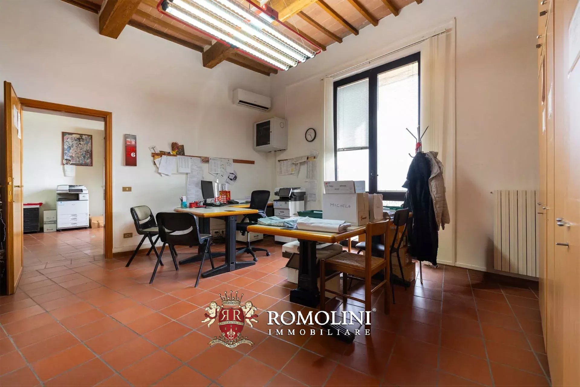 8 Bedroom Villa/Townhouse's Image 20