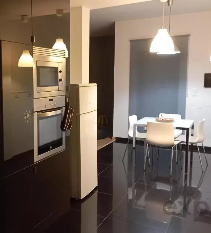 5-Bedroom Villa (2 x 3-Bedroom + 1 x 2-Bedroom Units) 86873882 image 15