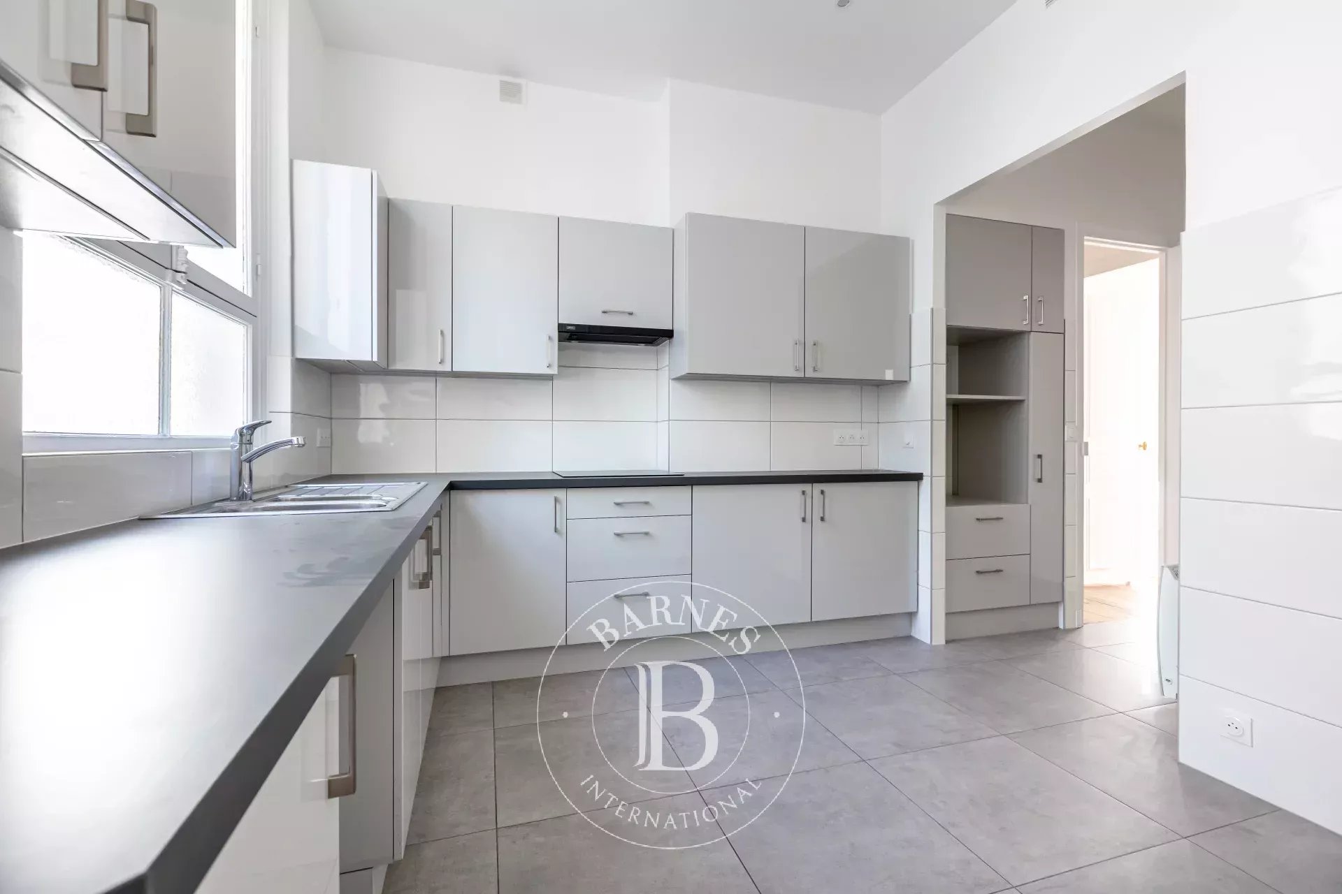 Daire Paris 16ème - picture 13