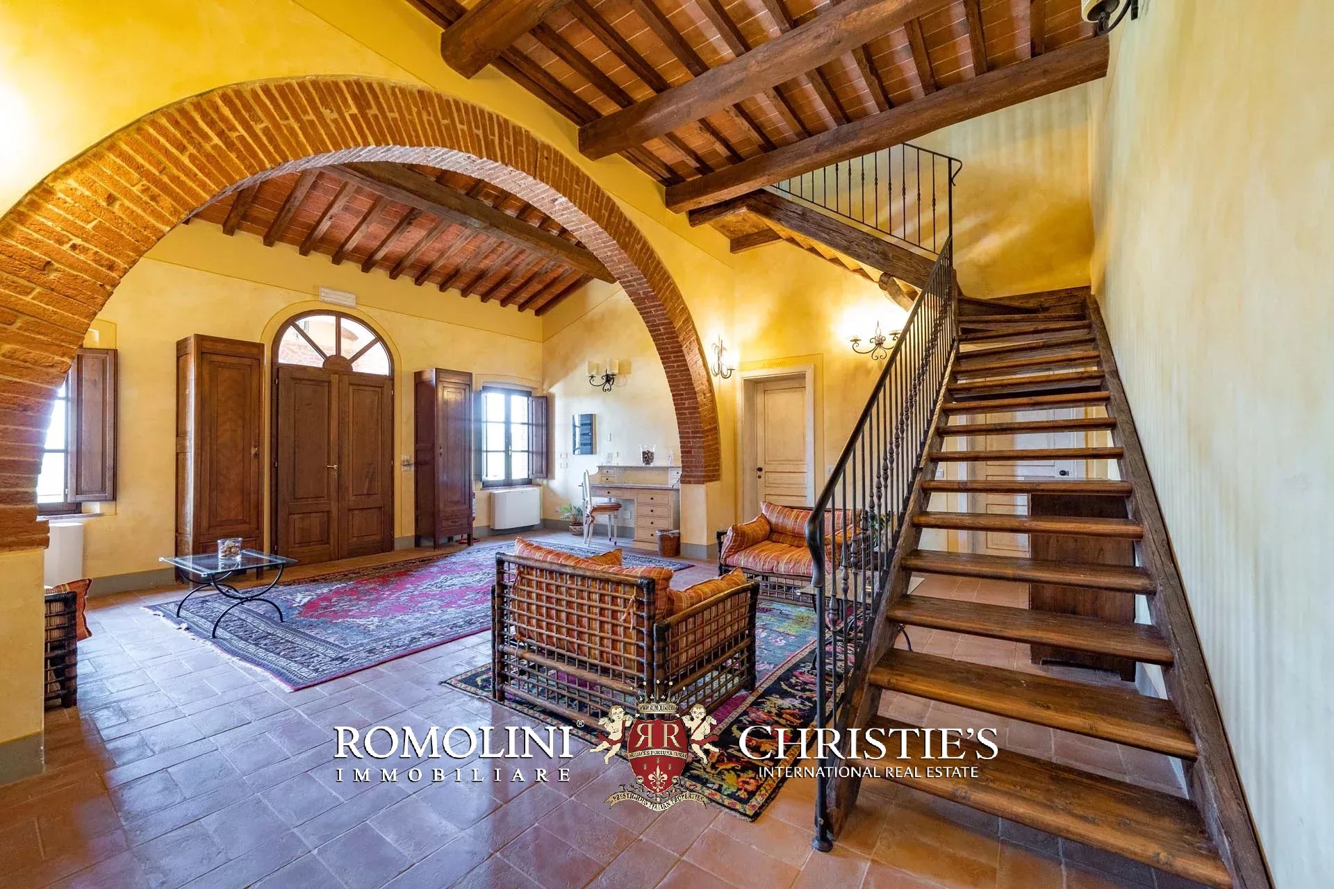14 Bedroom Villa/Townhouse's Image 45