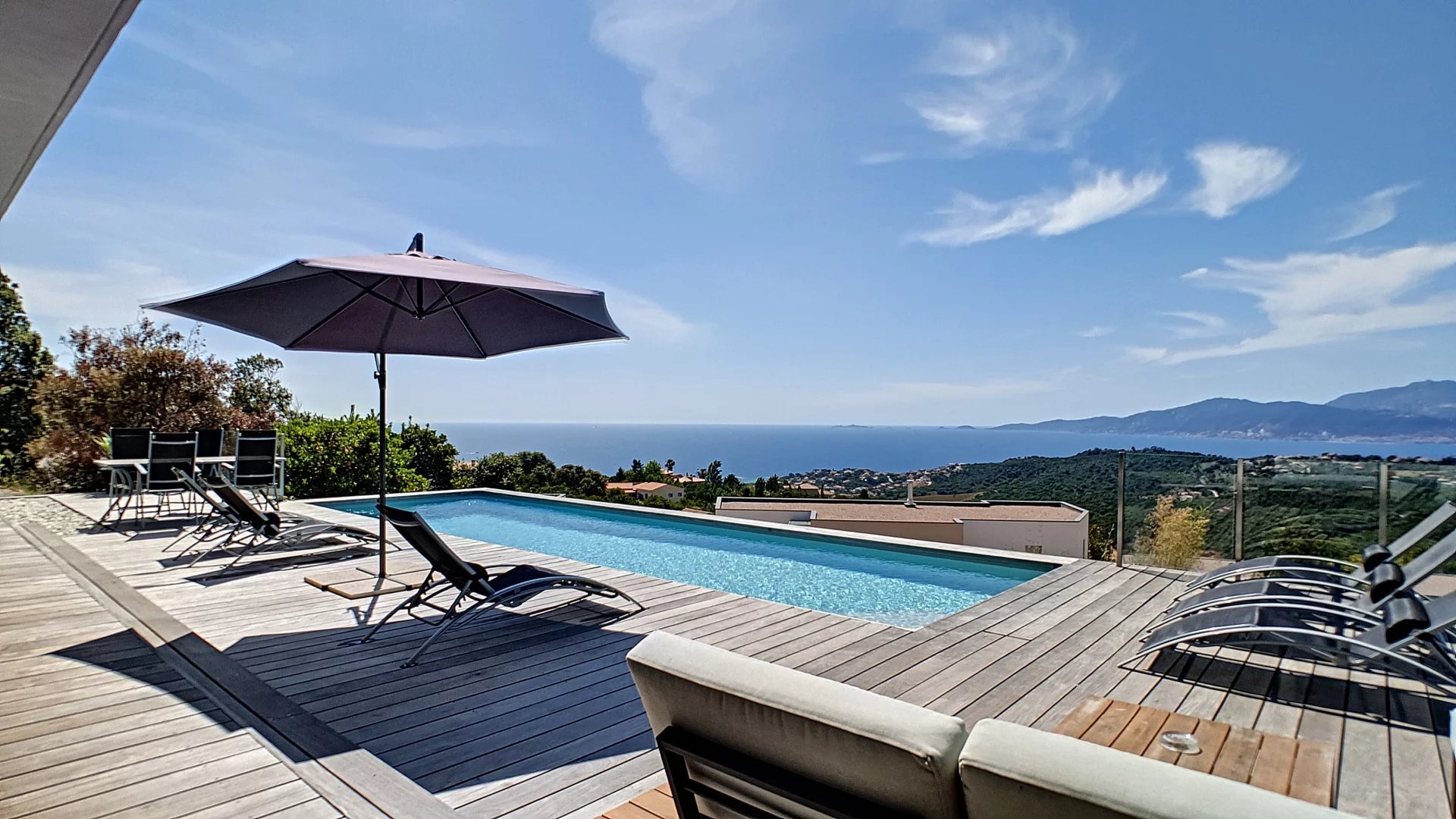 Villa COSTA - vue mer, 3 chambres, piscine privée