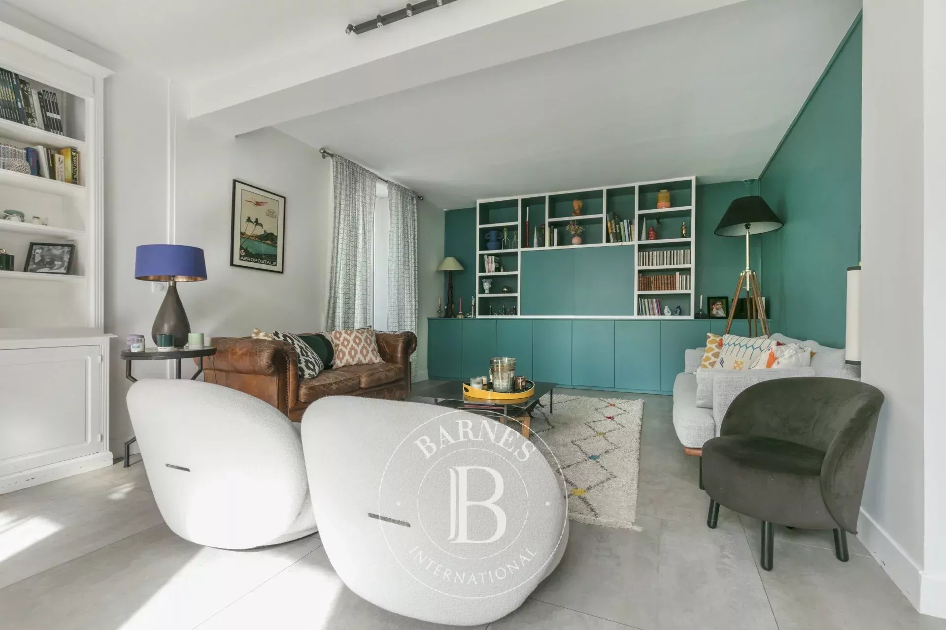 Maison Suresnes  -  ref 86778833 (picture 2)