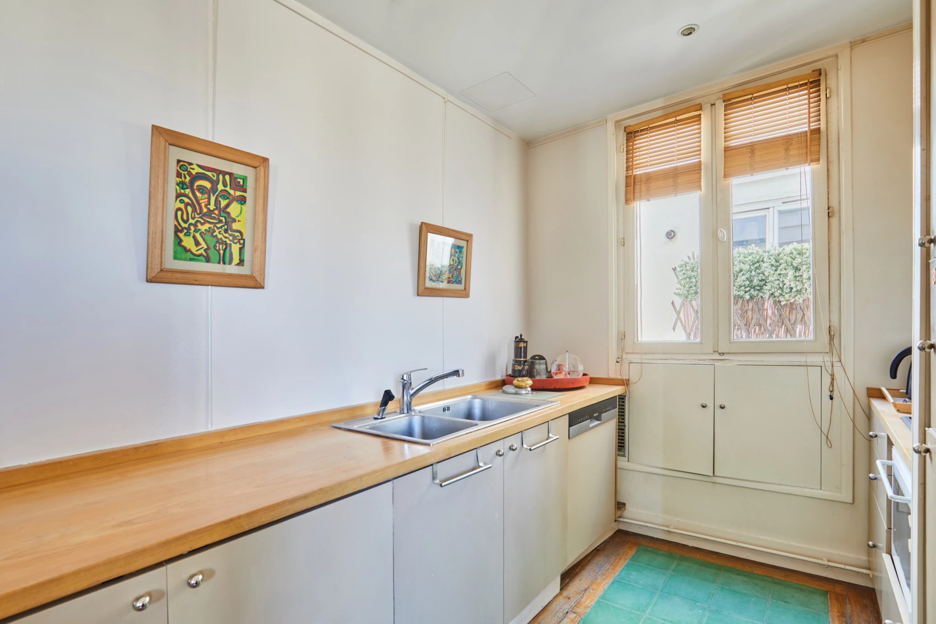 2 Bedroom Apartment/Flat's Image 4