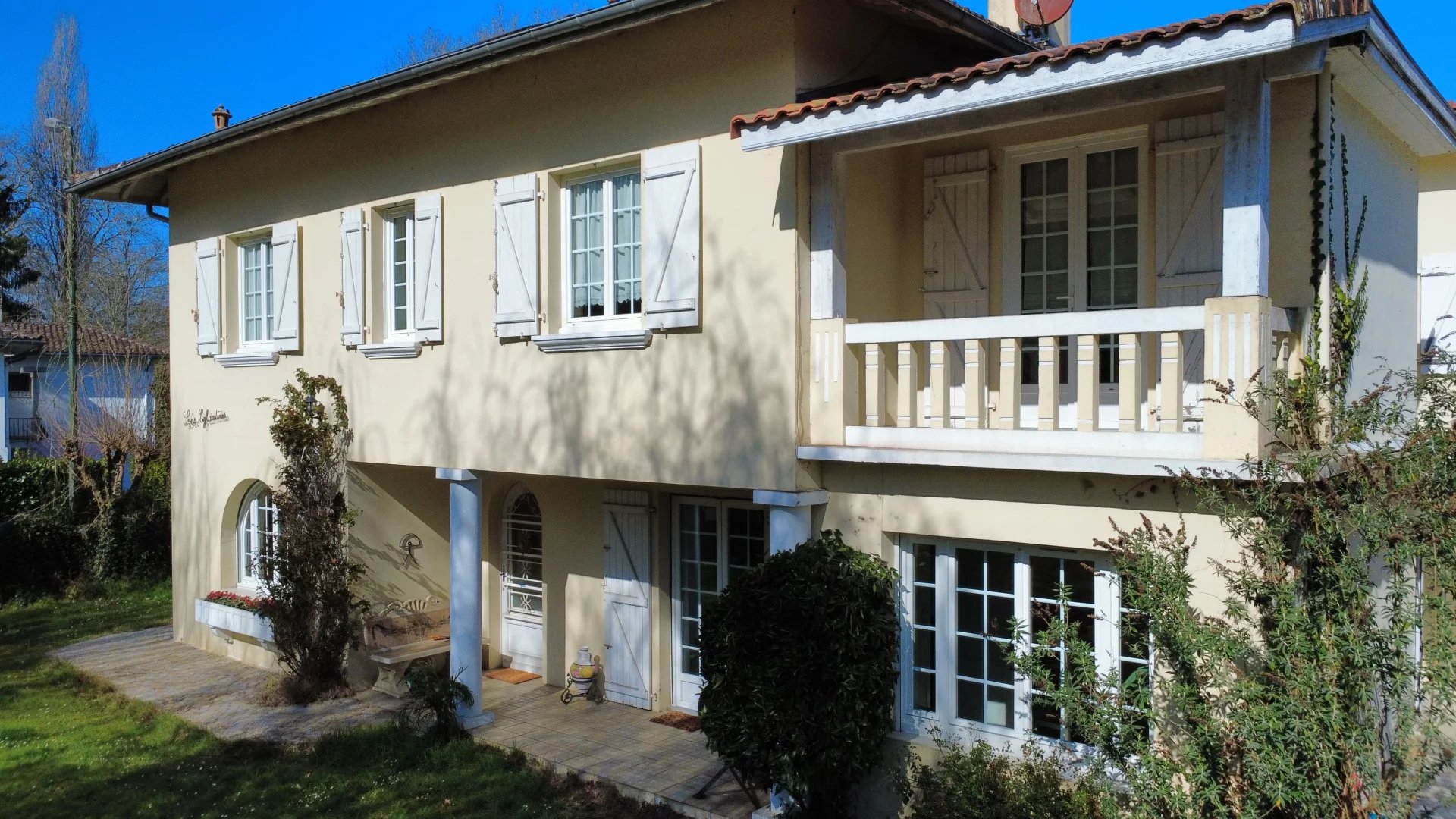 Agence immobilière de POUILLON IMMOBILIER