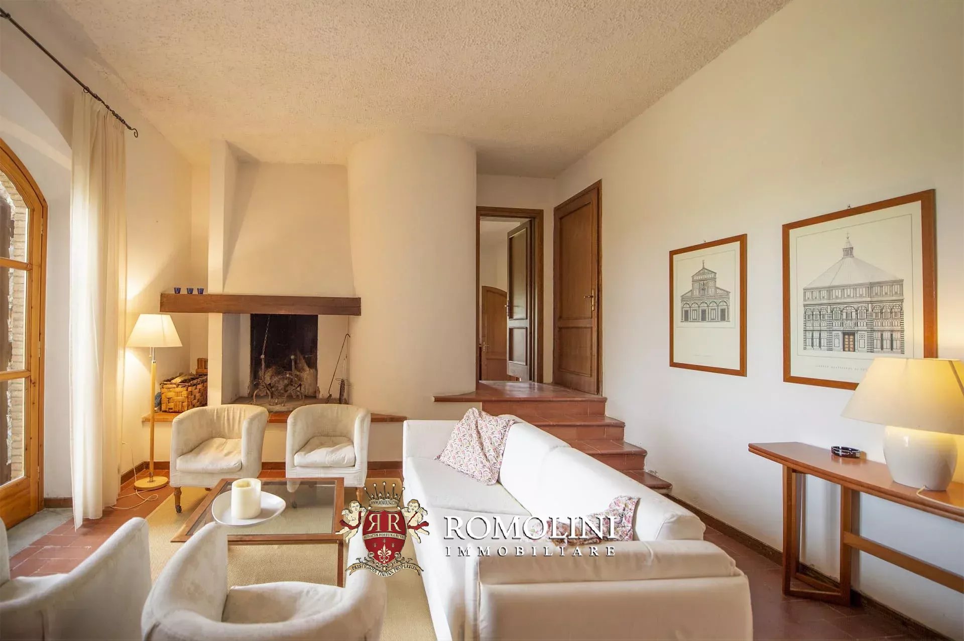 6 Bedroom Vineyard's Image 23