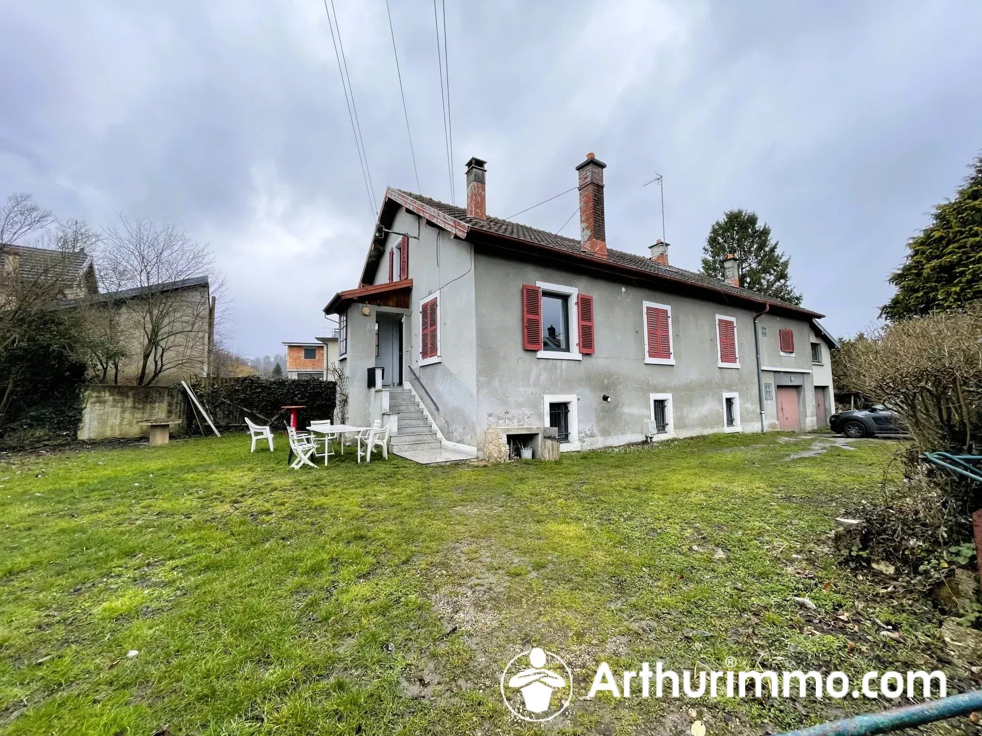 Agence immobilière de 