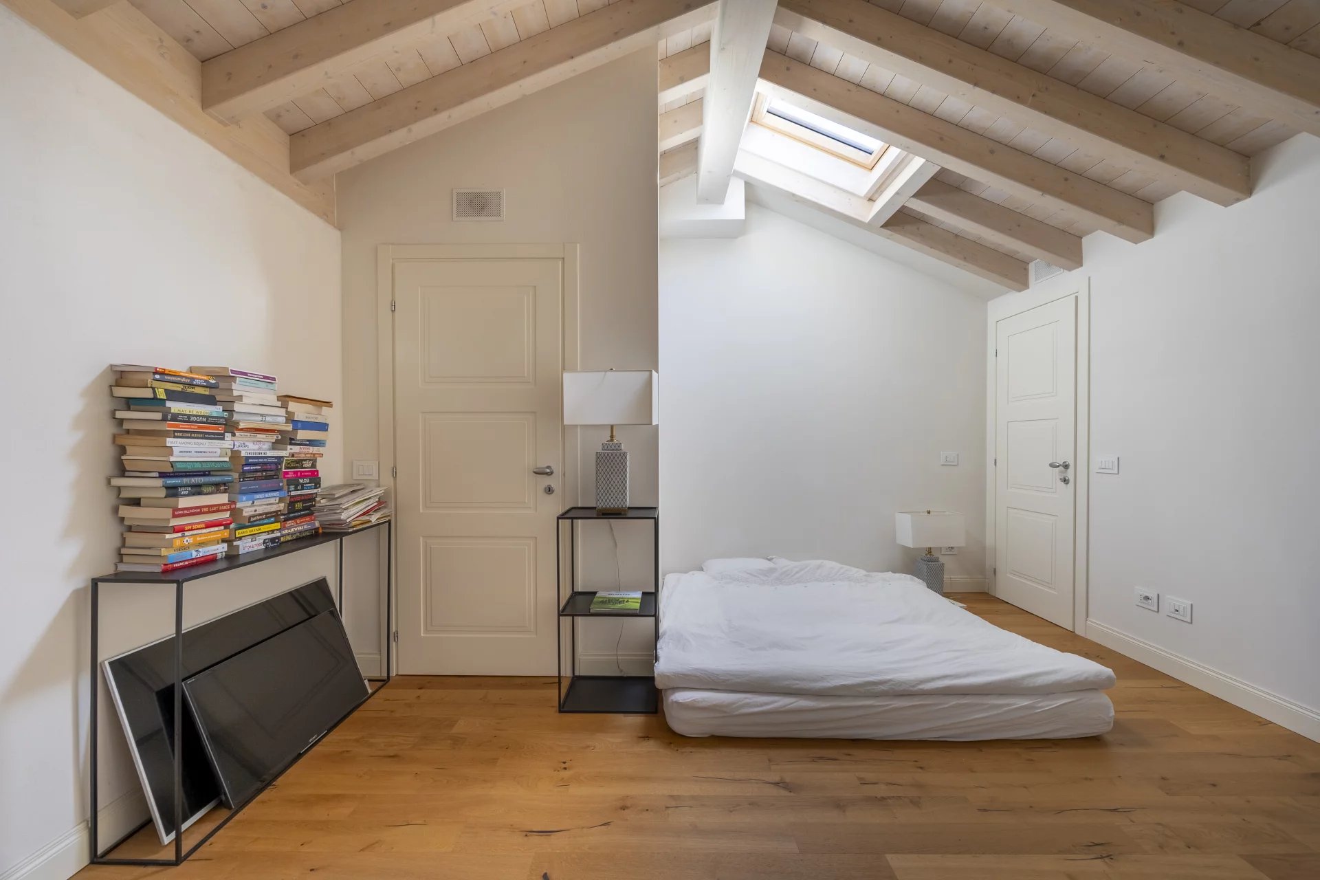 Villa in a Prestigious Renovated Complex