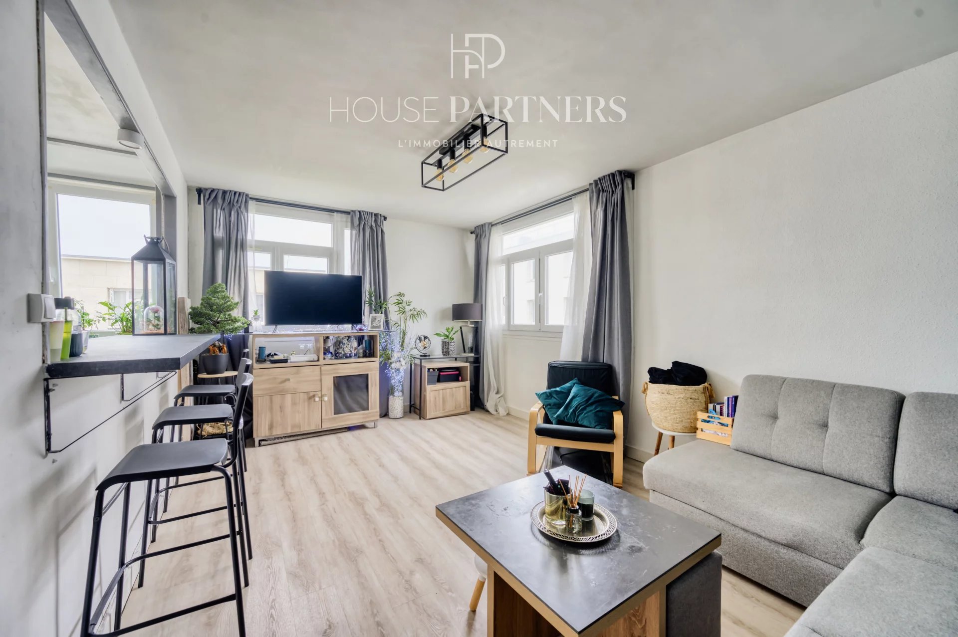 Agence immobilière de 