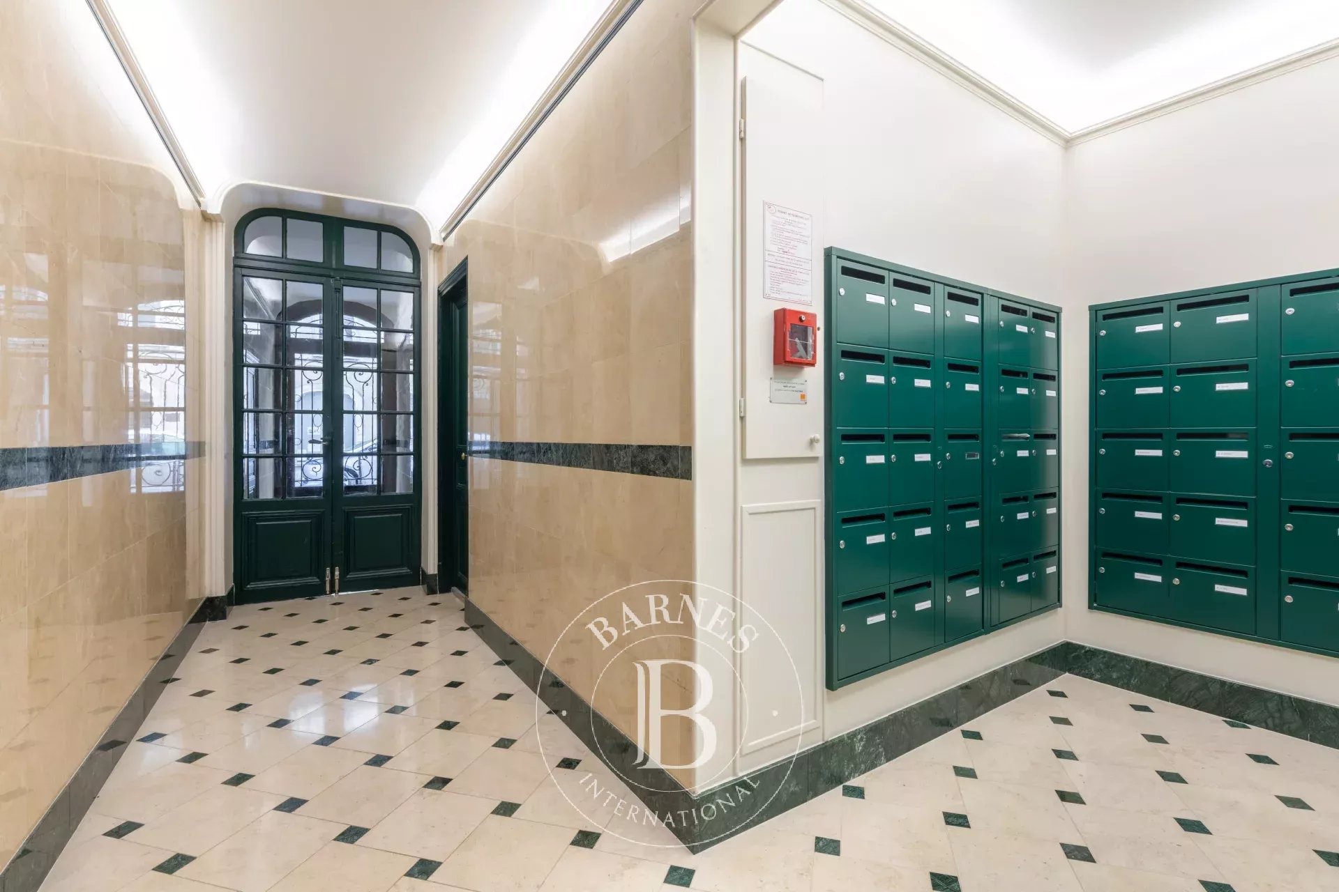 Daire Paris 16ème - picture 10