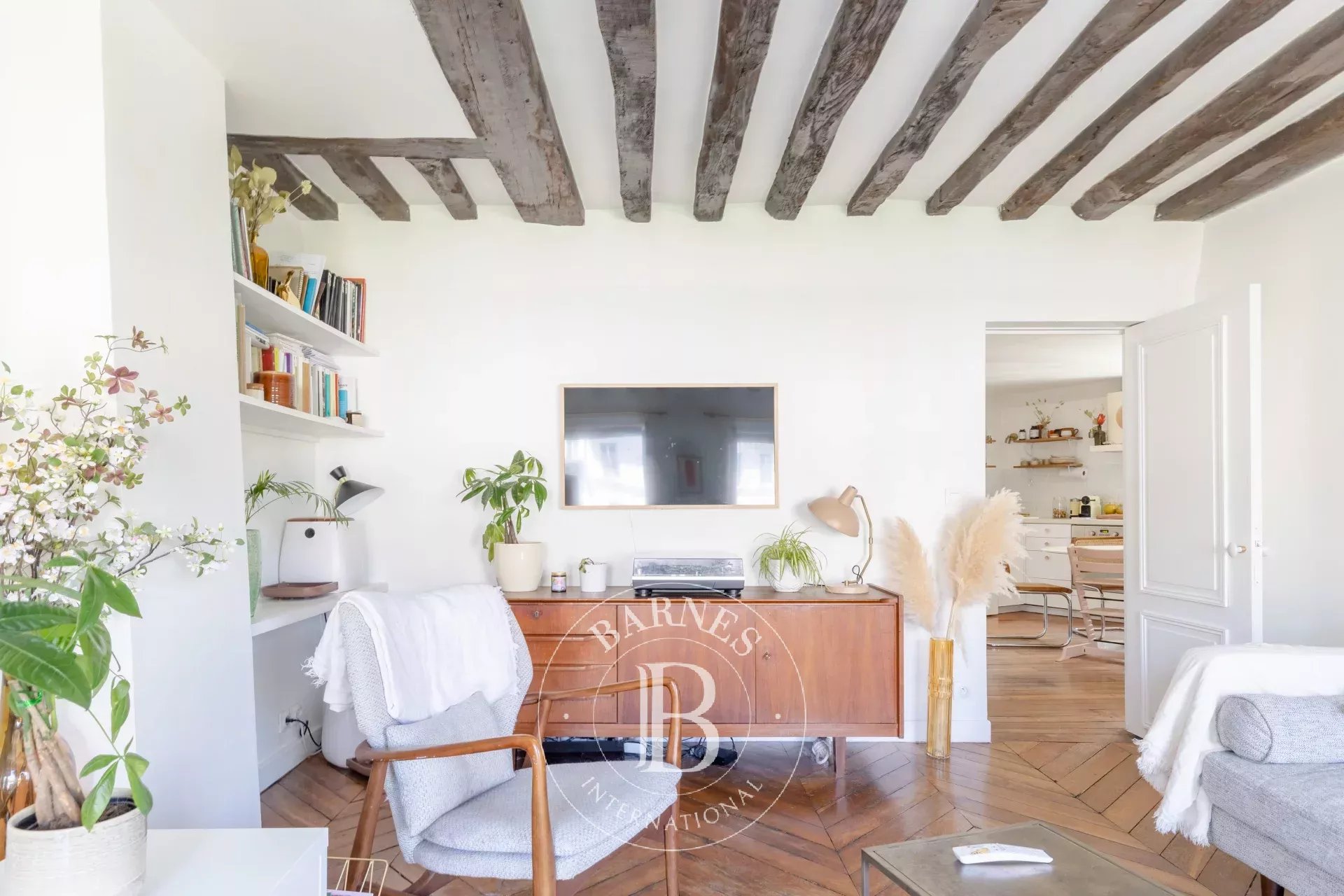 Daire Paris 3ème - picture 6