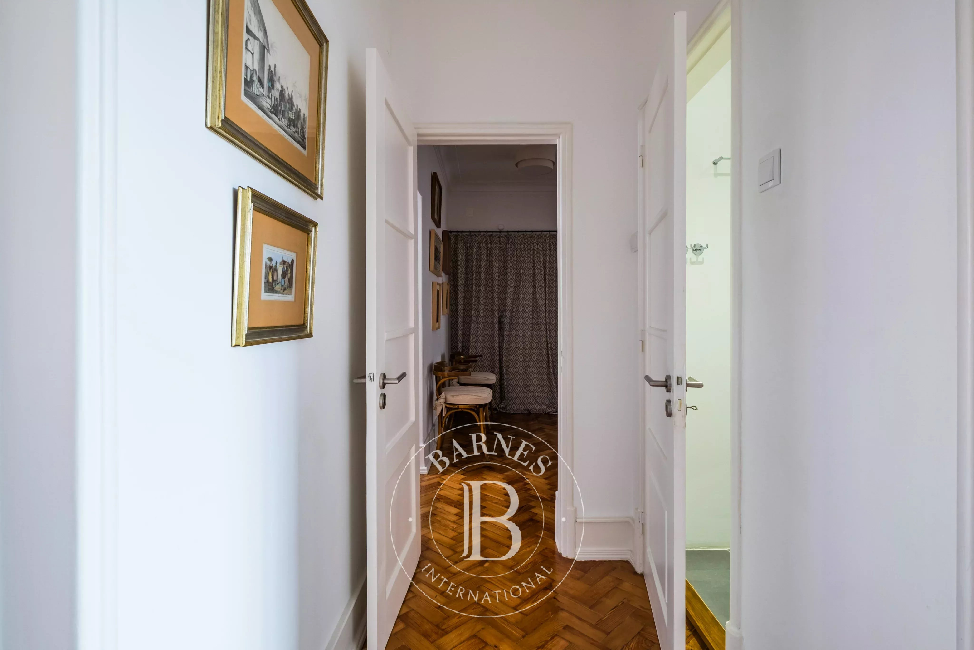 Family apartment in Belém / Algés