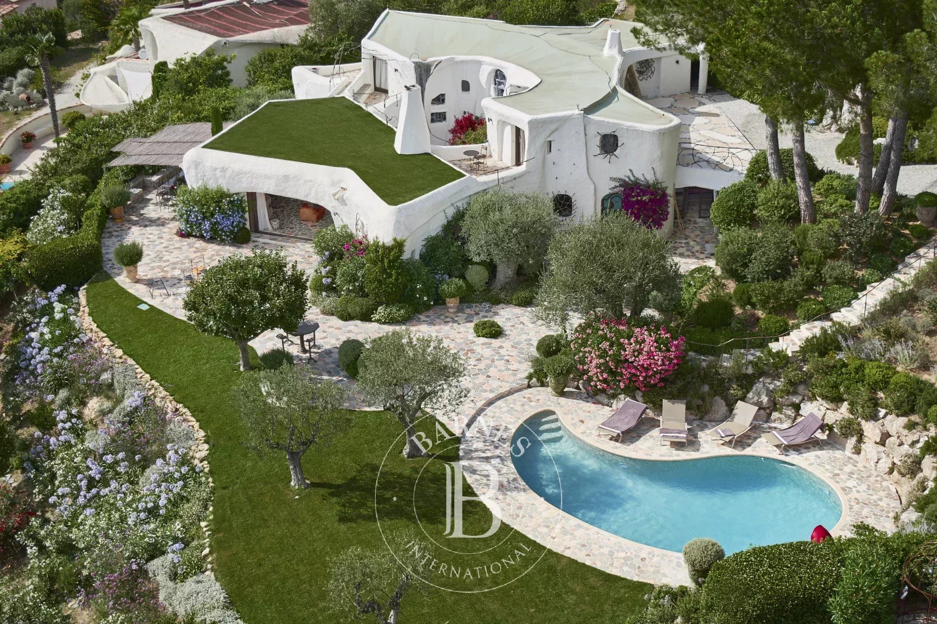 Villa Mouans-Sartoux  -  ref 85590983 (picture 1)