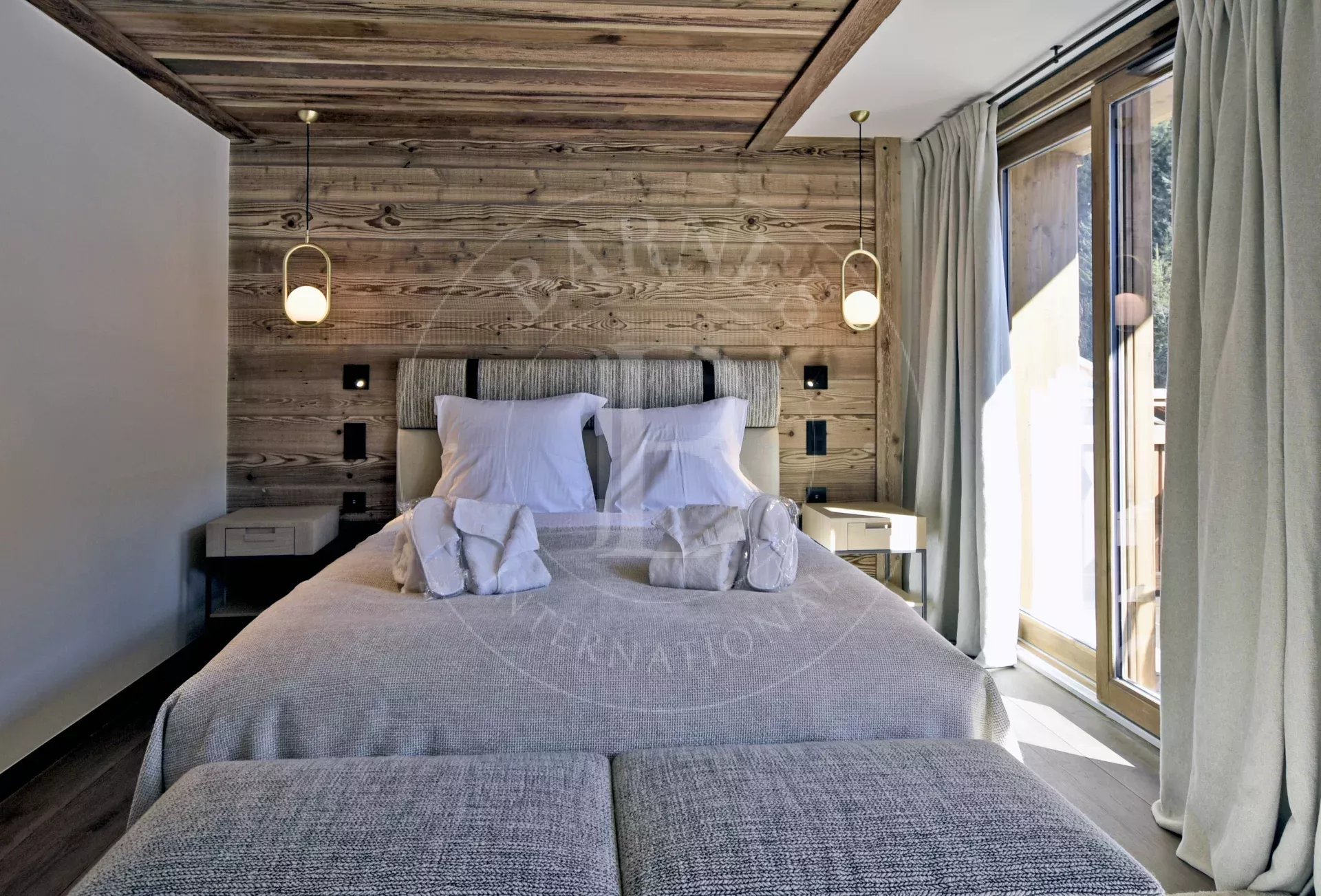 Méribel Superb 4-bedroom duplex apartment at Rond Point des Pistes