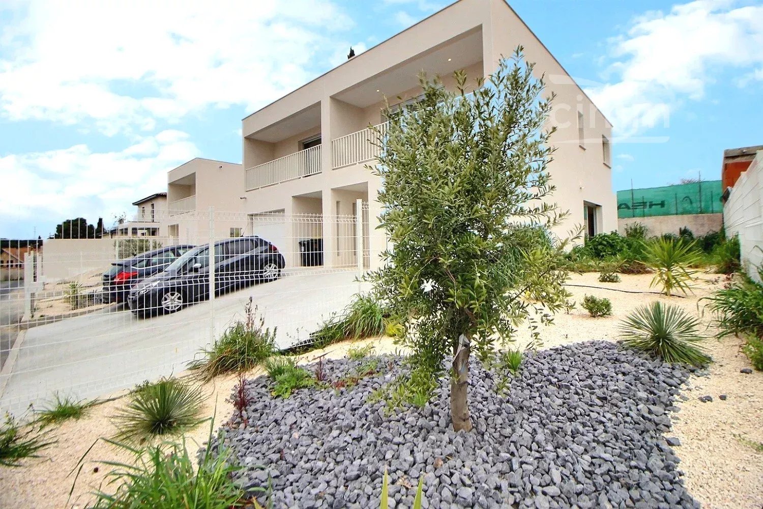 Magnifique MAISON NEUVE Béziers T4 92m² à louer, jardin + garage + clim