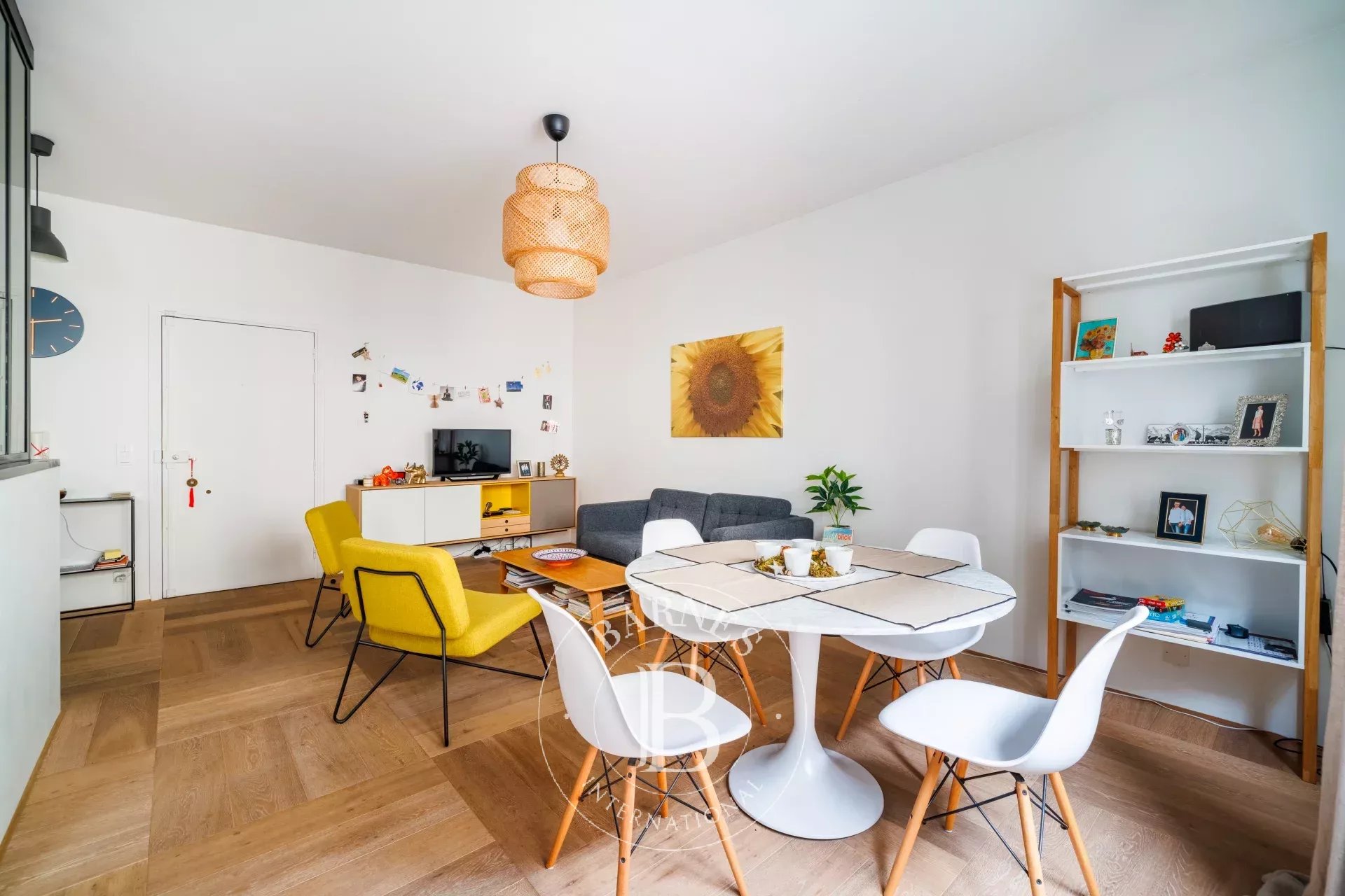 Daire Paris 3ème - picture 6