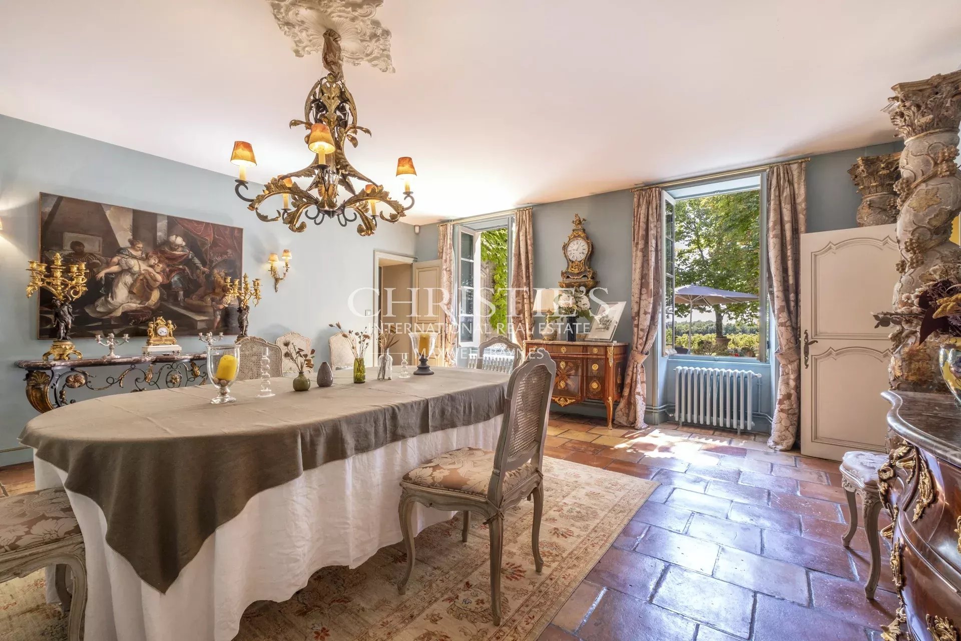 5 Bedroom Villa/Townhouse's Image 15
