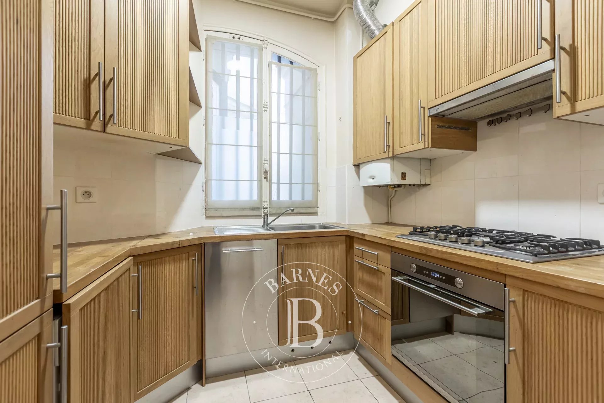 Daire Paris 16ème - picture 5