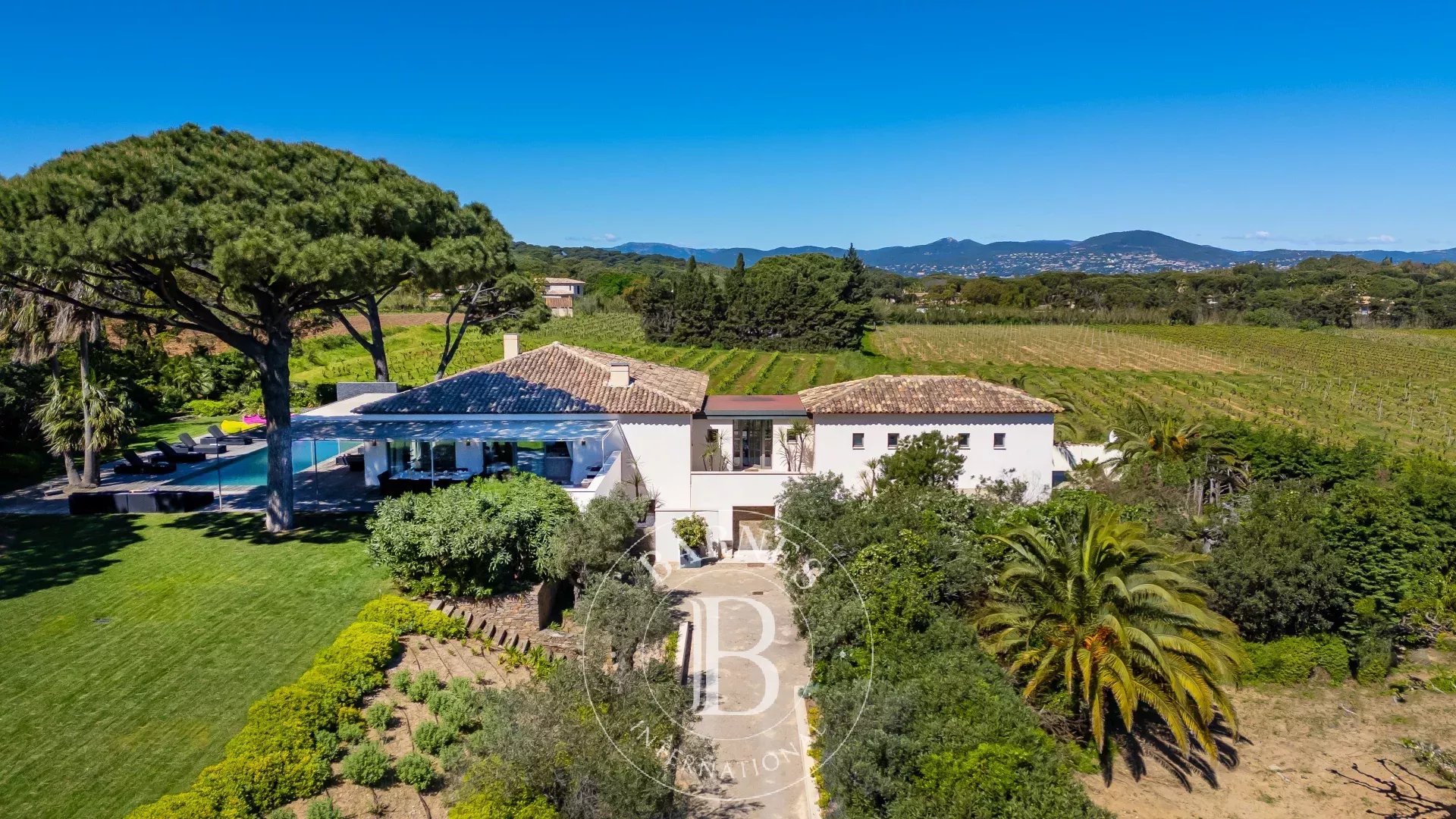 Maison Saint-Tropez  -  ref 84171860 (picture 1)