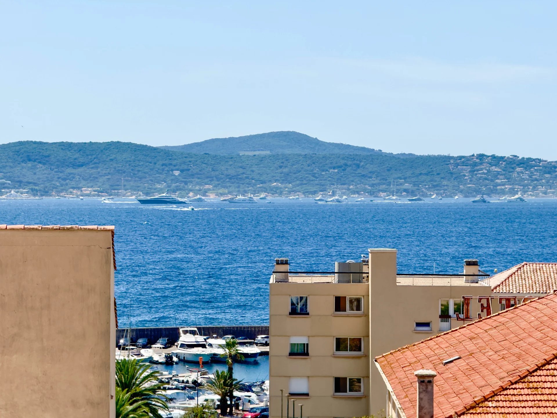 Bright apartment in the city center - Sainte Maxime