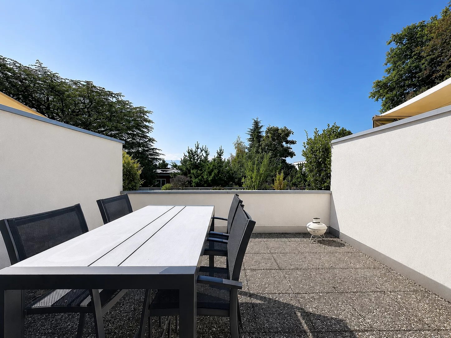 Mousquines : Coup de cœur pour cet appartement avec terrasse de 22m2 plein sud.