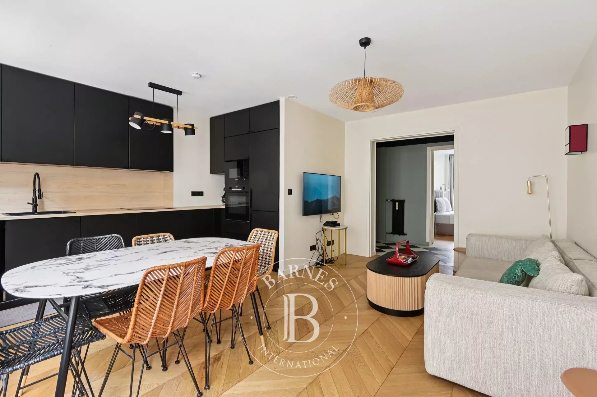 Paris  - Apartment 2 Bedrooms - picture 4
