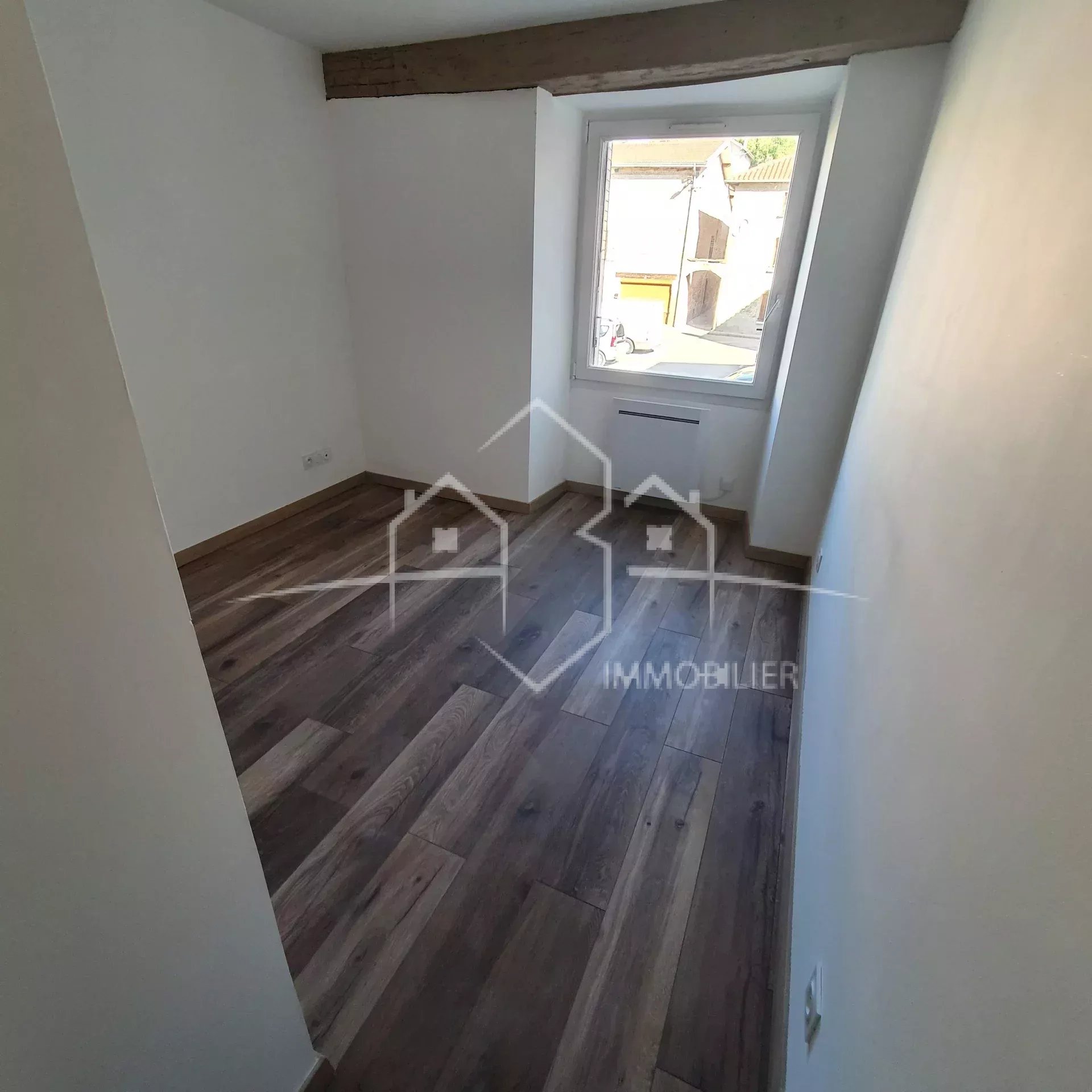 BEAUREPAIRE appartement T3 Neuf au 1er étage