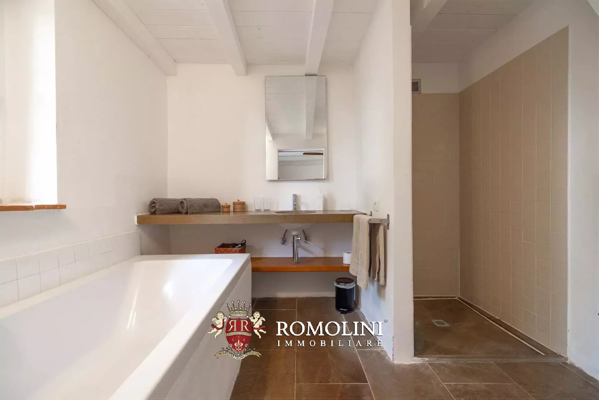 12 Bedroom Villa/Townhouse's Image 66