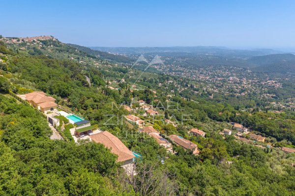 Uncluttered villa with panoramic views of the Riviera — photo 7