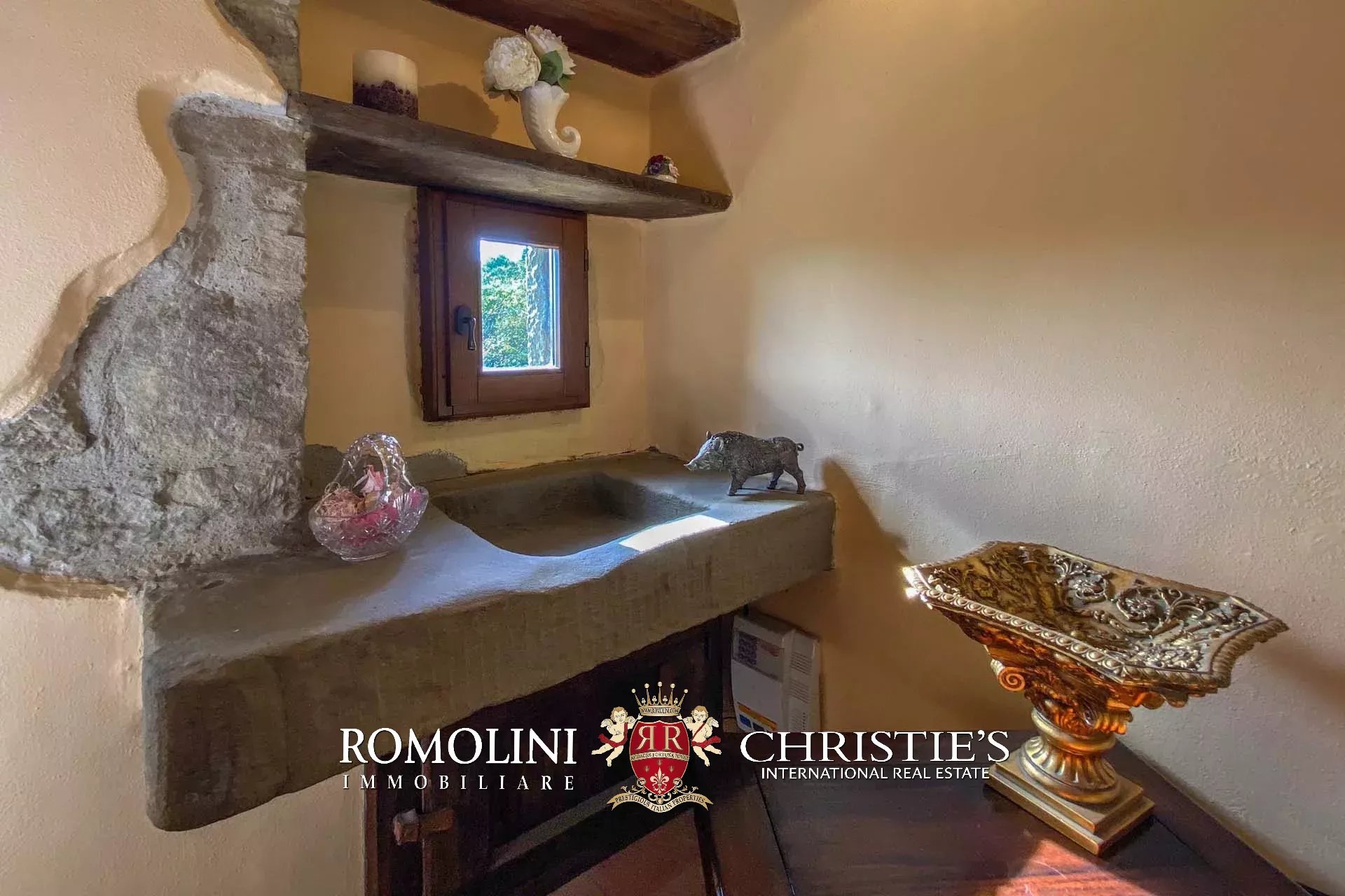 4 Bedroom Villa/Townhouse's Image 45