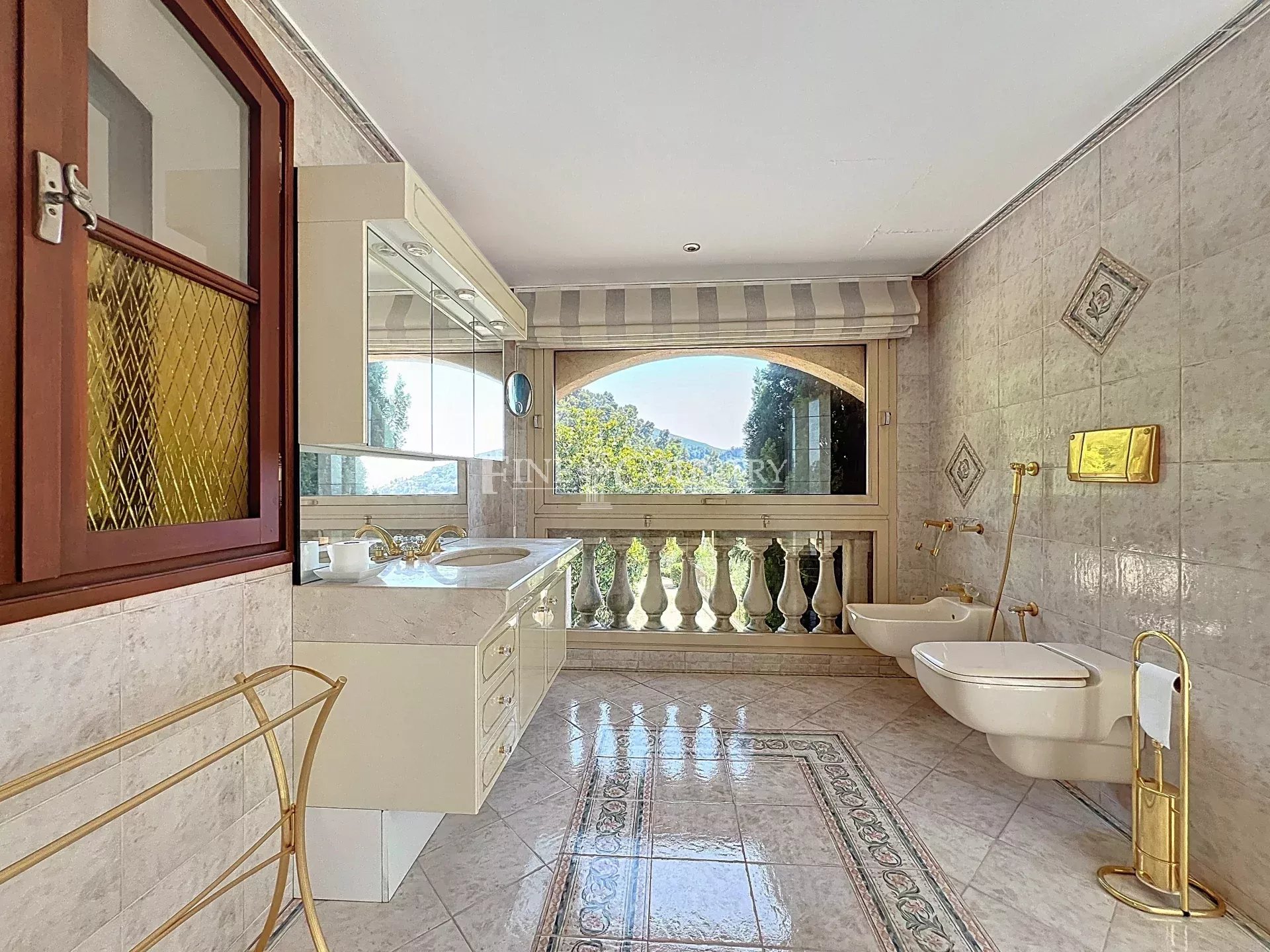 Photo of Estate for sale in Grasse