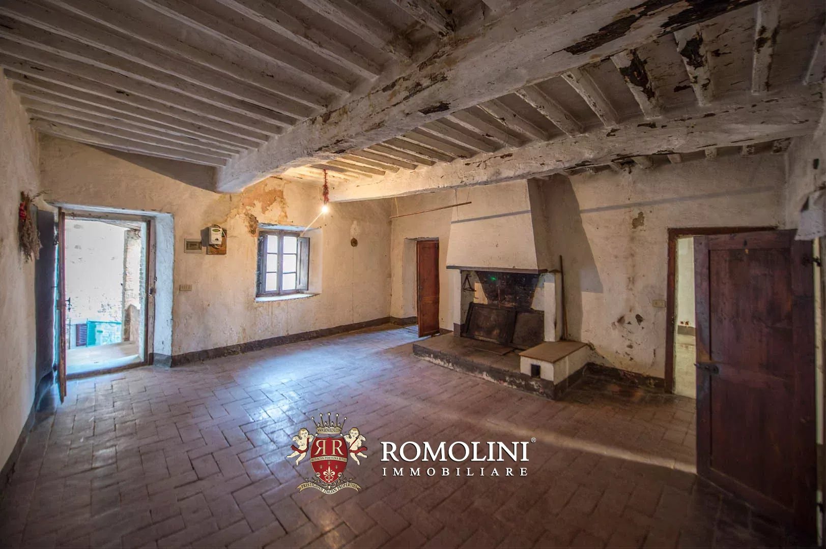 4 Bedroom Vineyard's Image 24