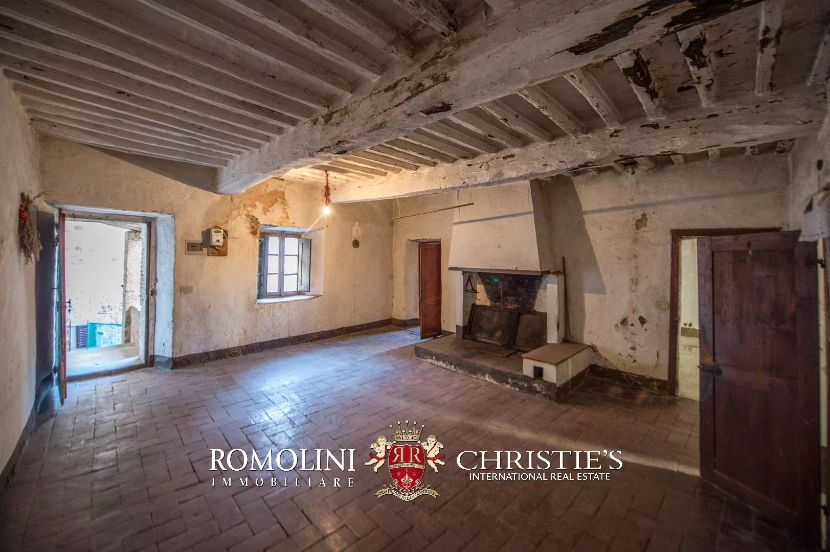 4 Bedroom Vineyard's Image 24