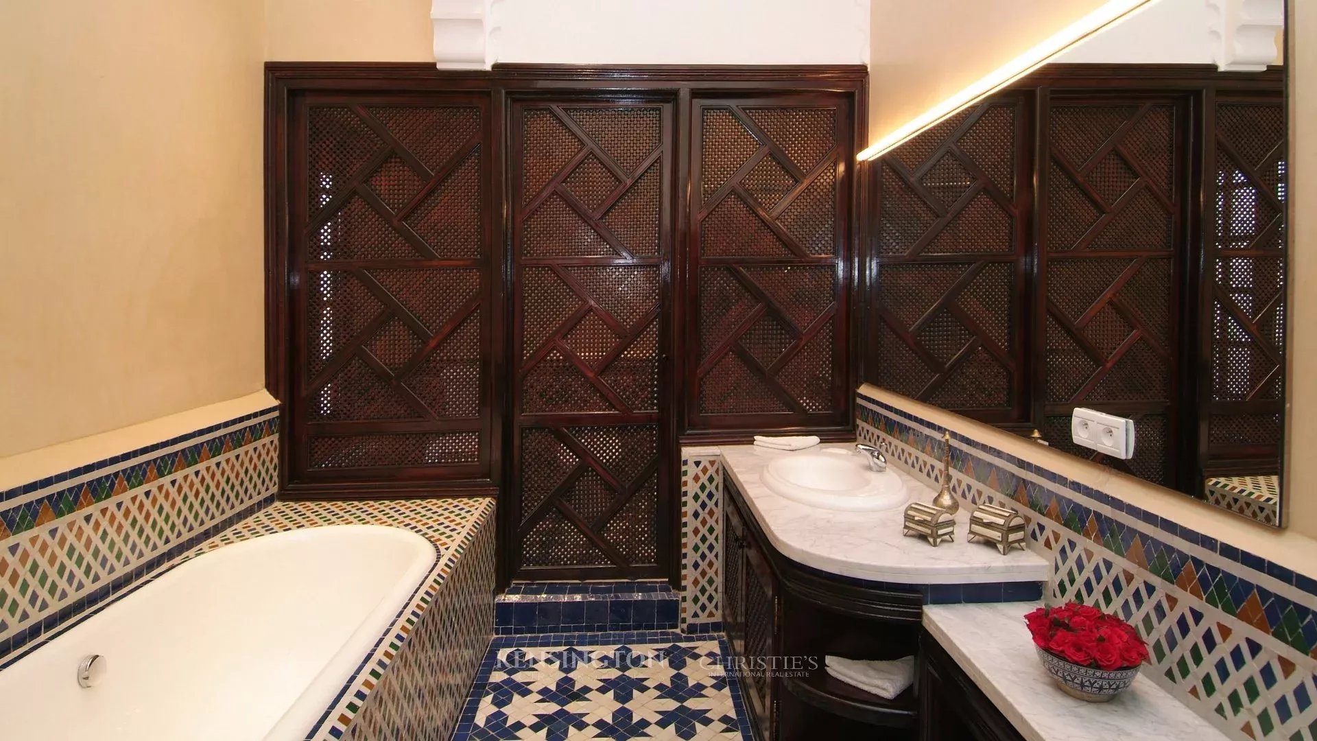 5 Bedroom Villa/Townhouse's Image 26