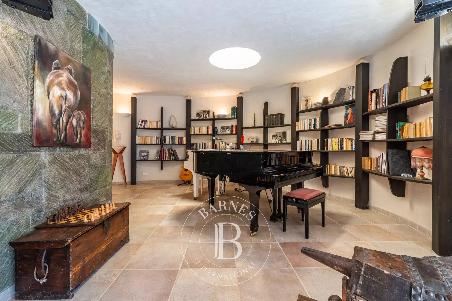 Saint-Florent, exceptional estate, 8 rooms, walking distance to beach, swimming pool, panoramic sea view - picture 11 title=