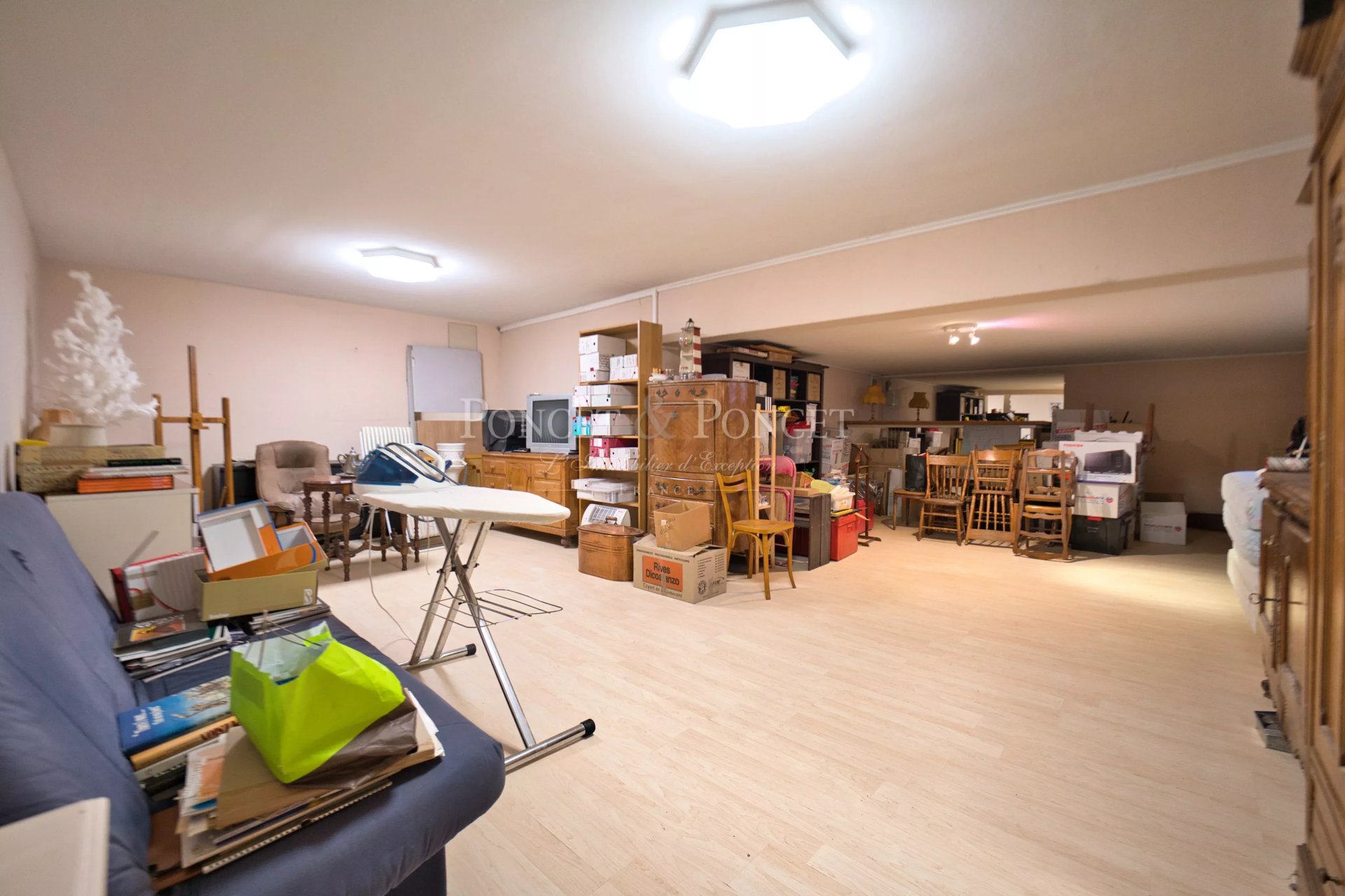 4 Bedroom Villa/Townhouse's Image 17