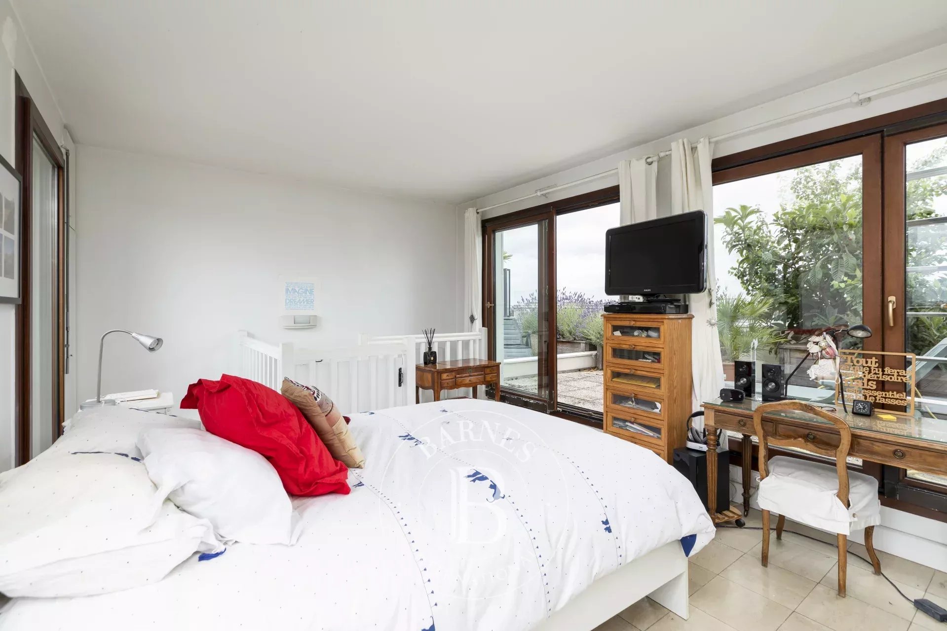 Daire Levallois-Perret - picture 9