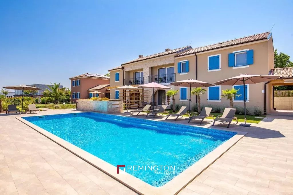 7 Bedroom Villa/Townhouse's Image 20