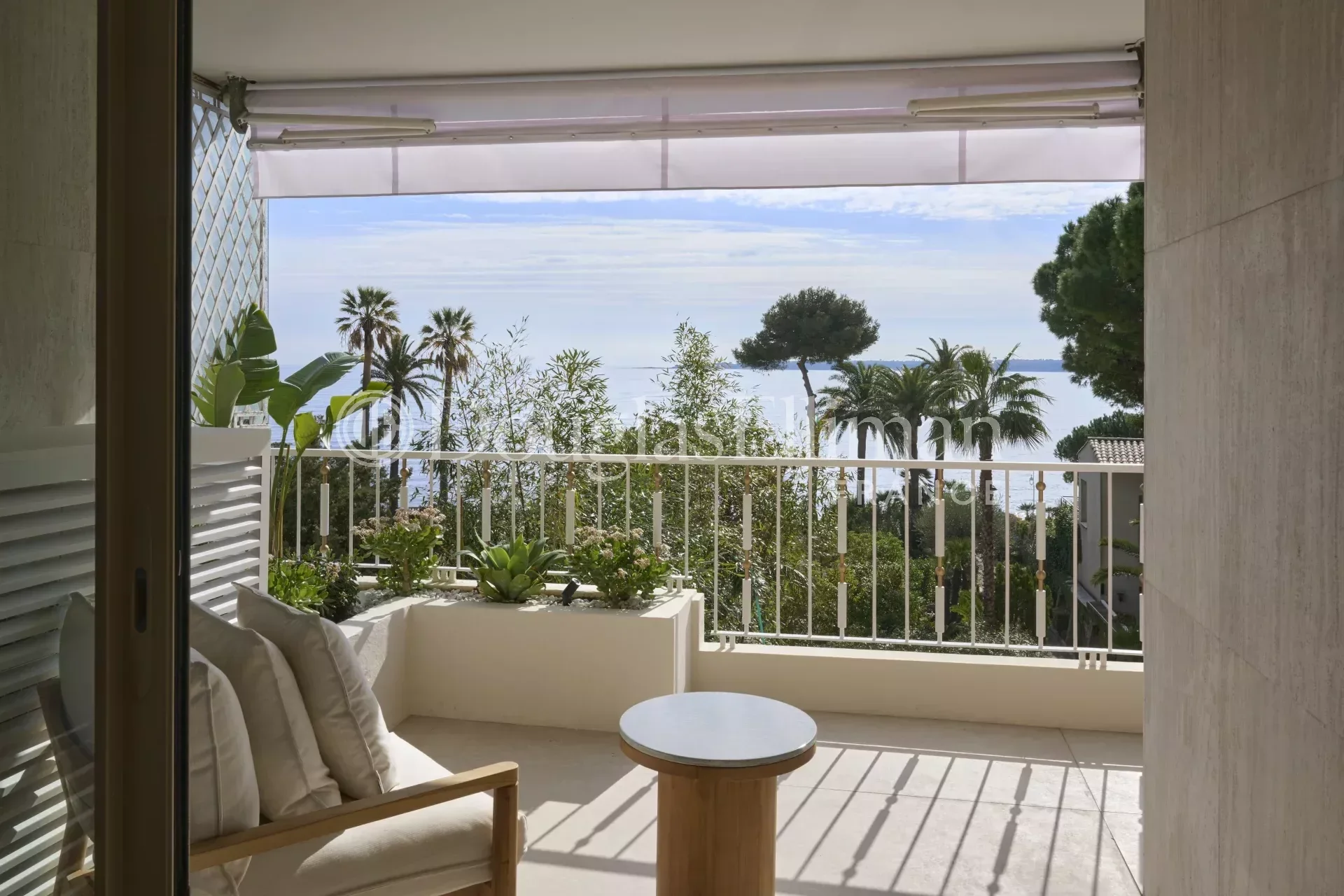 CANNES PALM BEACH – Accès direct à la mer - Image nᵒ2