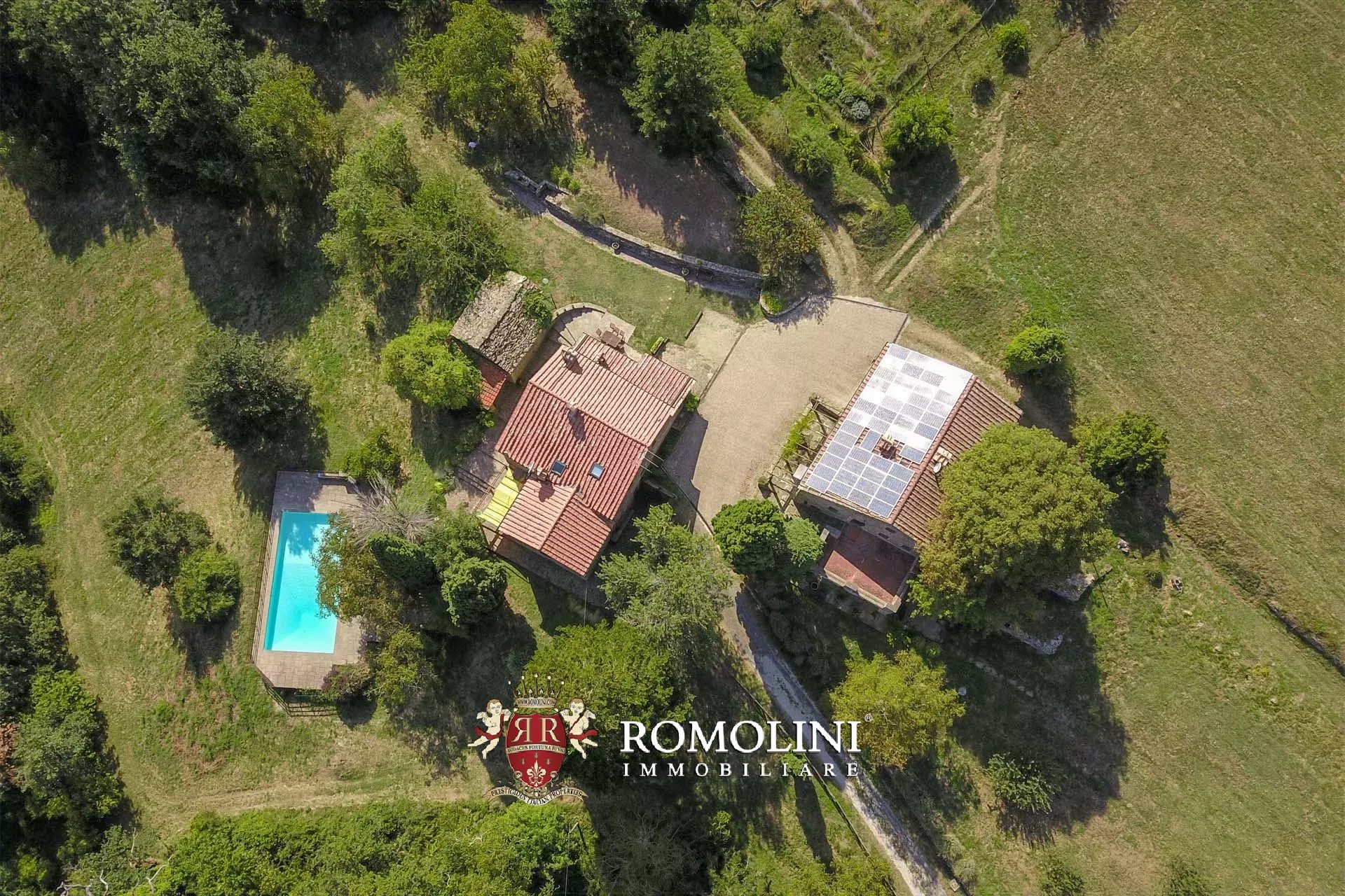 8 Bedroom Villa/Townhouse's Image 5