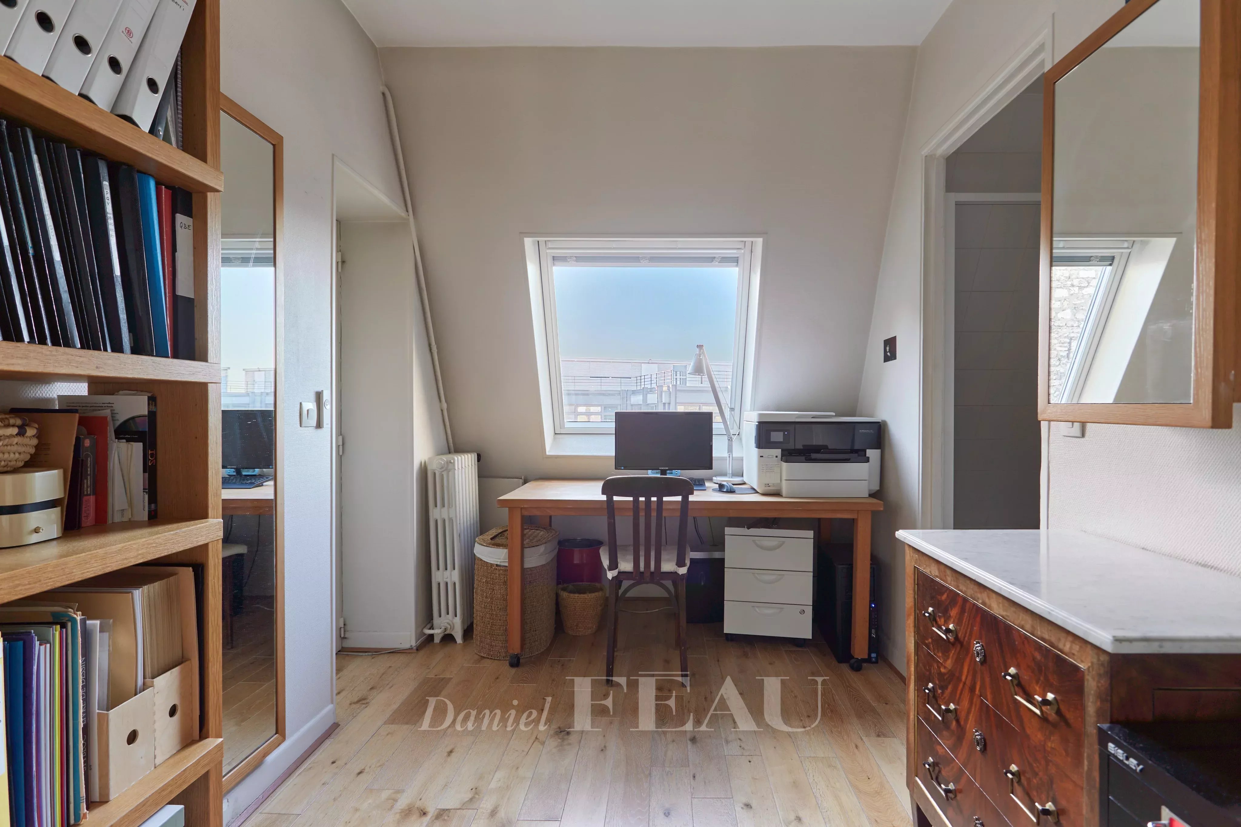 Bureau ou chambre enfant 6ème étage