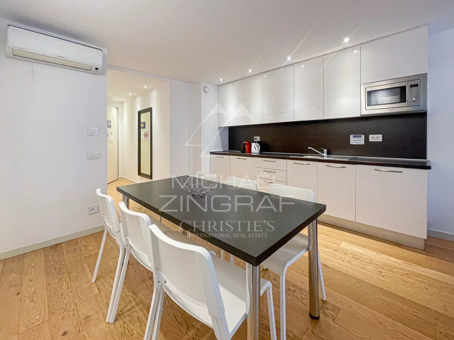 2 Bedroom Apartment/Flat's Image 5