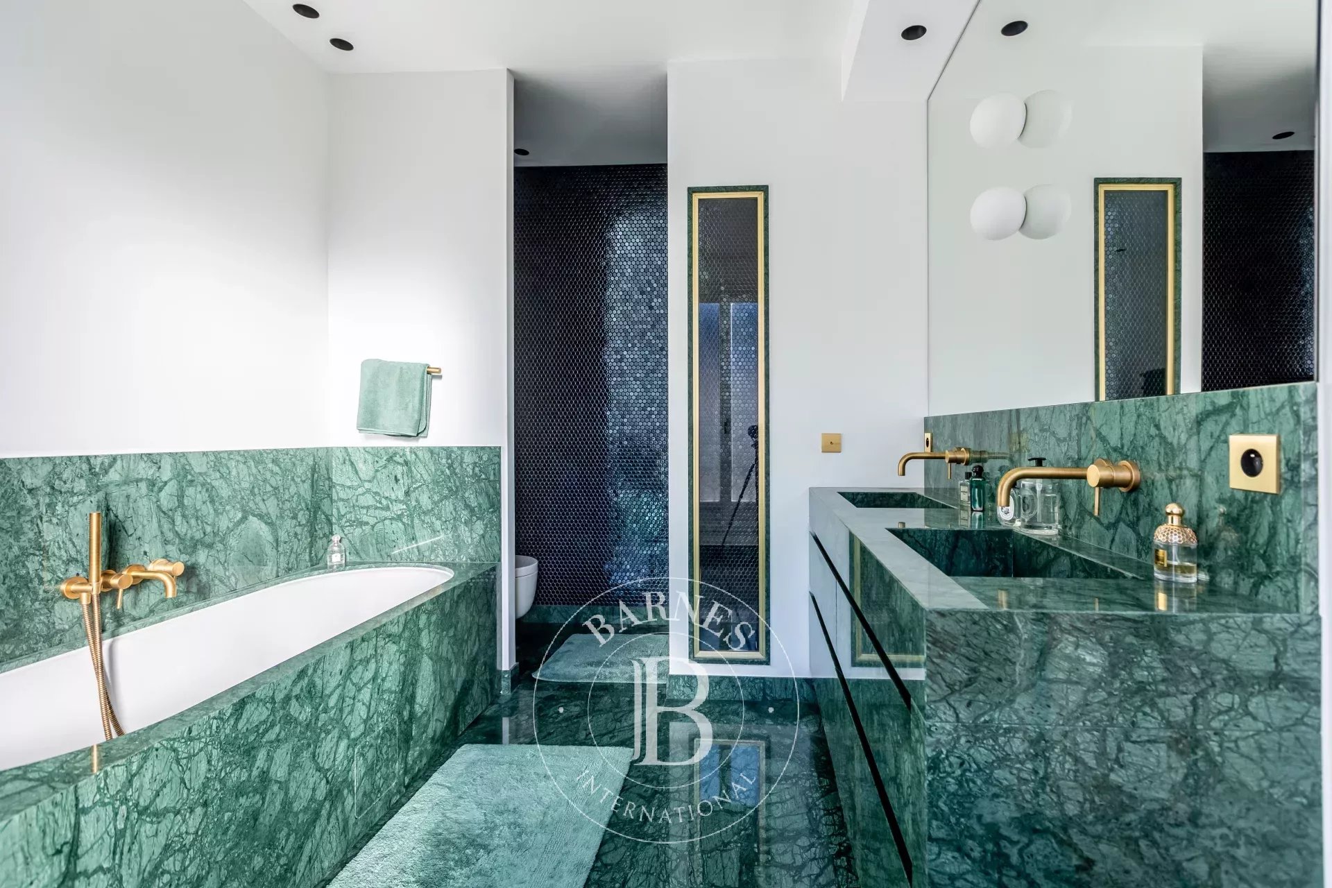 Daire Paris 8ème - picture 20