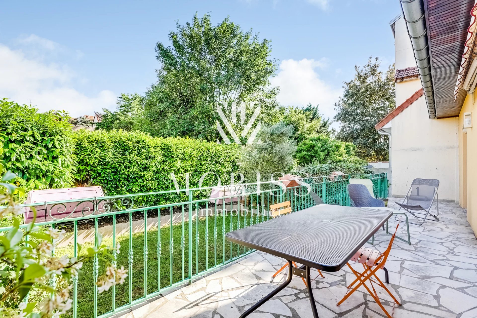 Champigny-sur-Marne Maison en R+1 de 222 m2 - Image Array