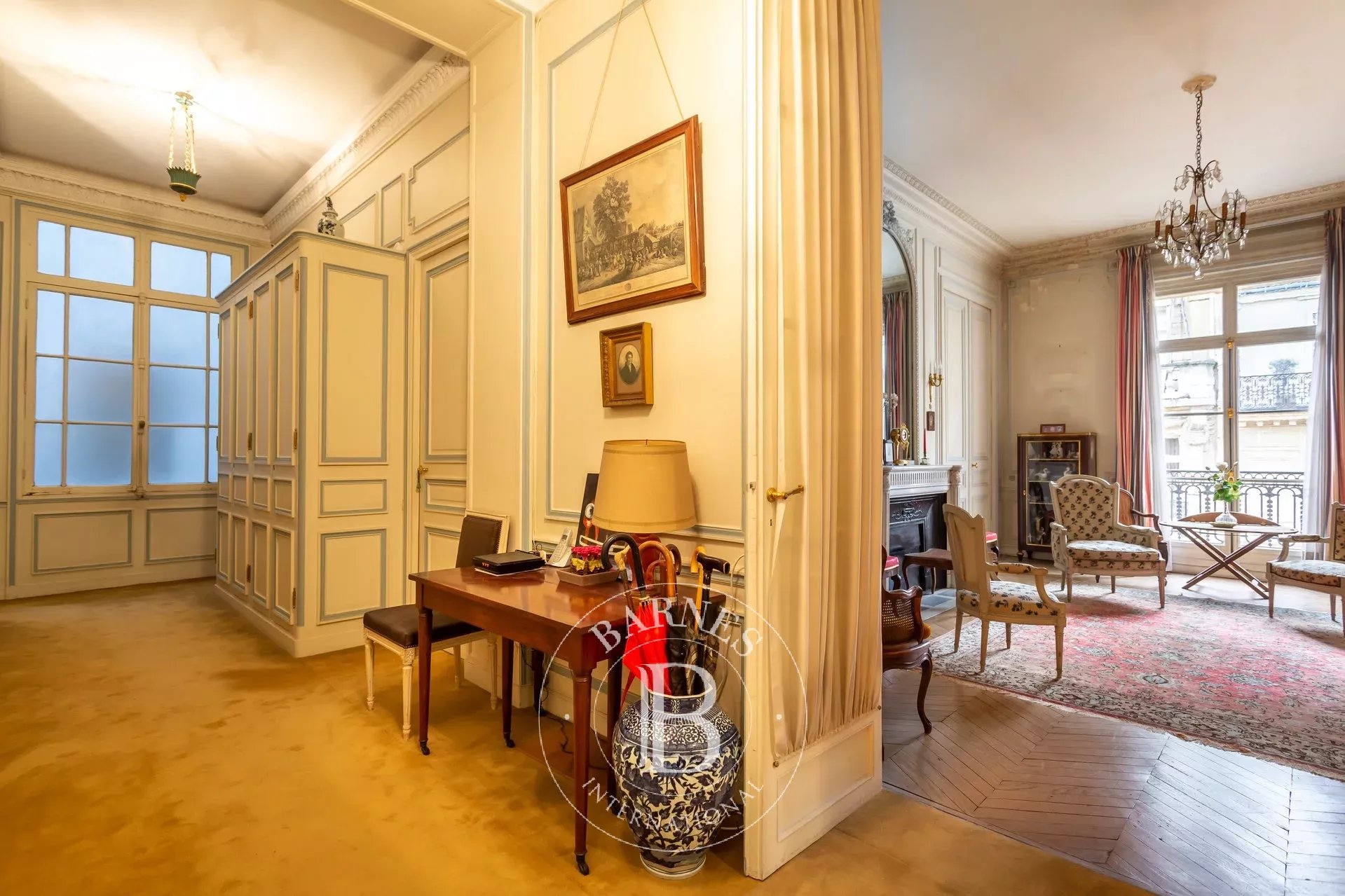 Daire Paris 8ème - picture 4