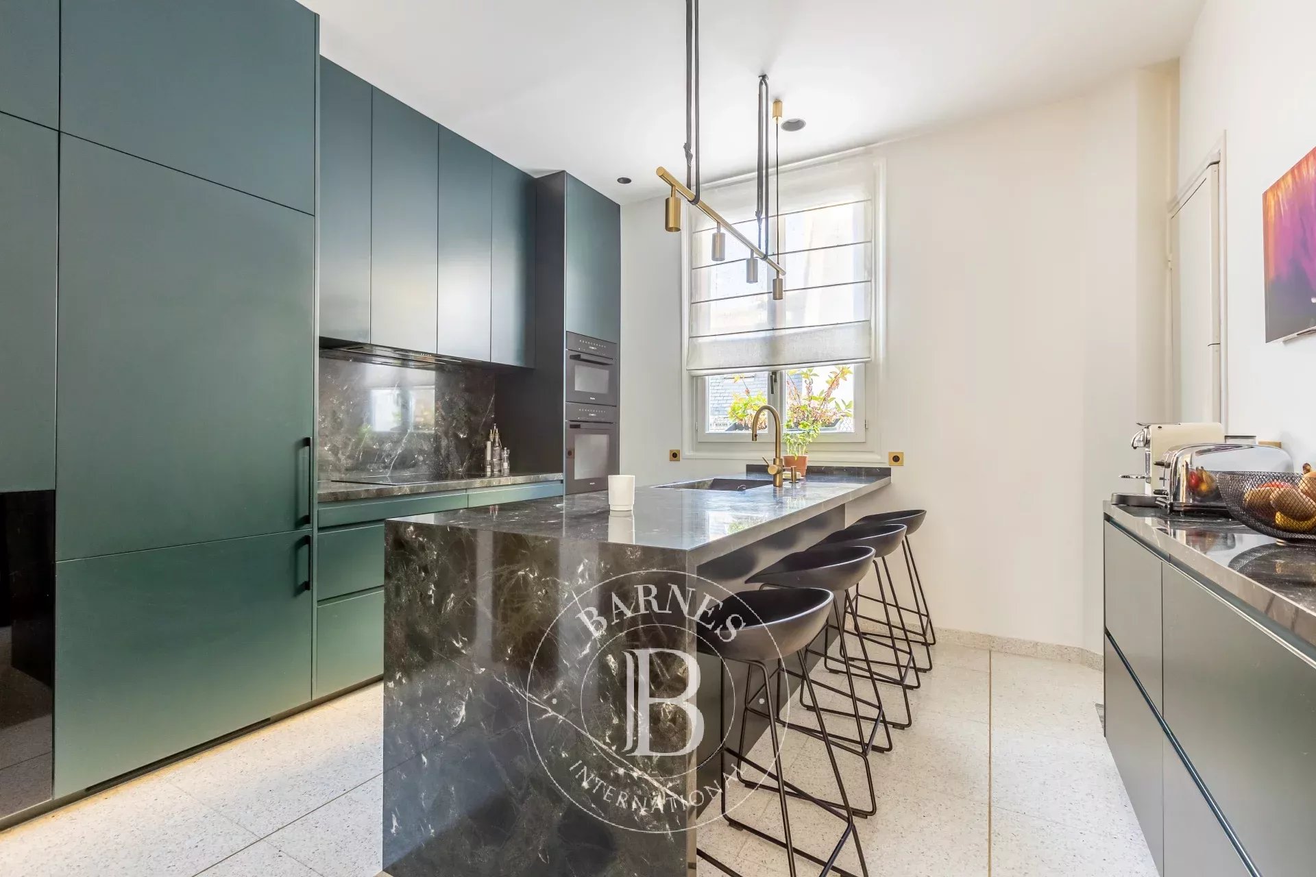 Daire Paris 8ème - picture 10