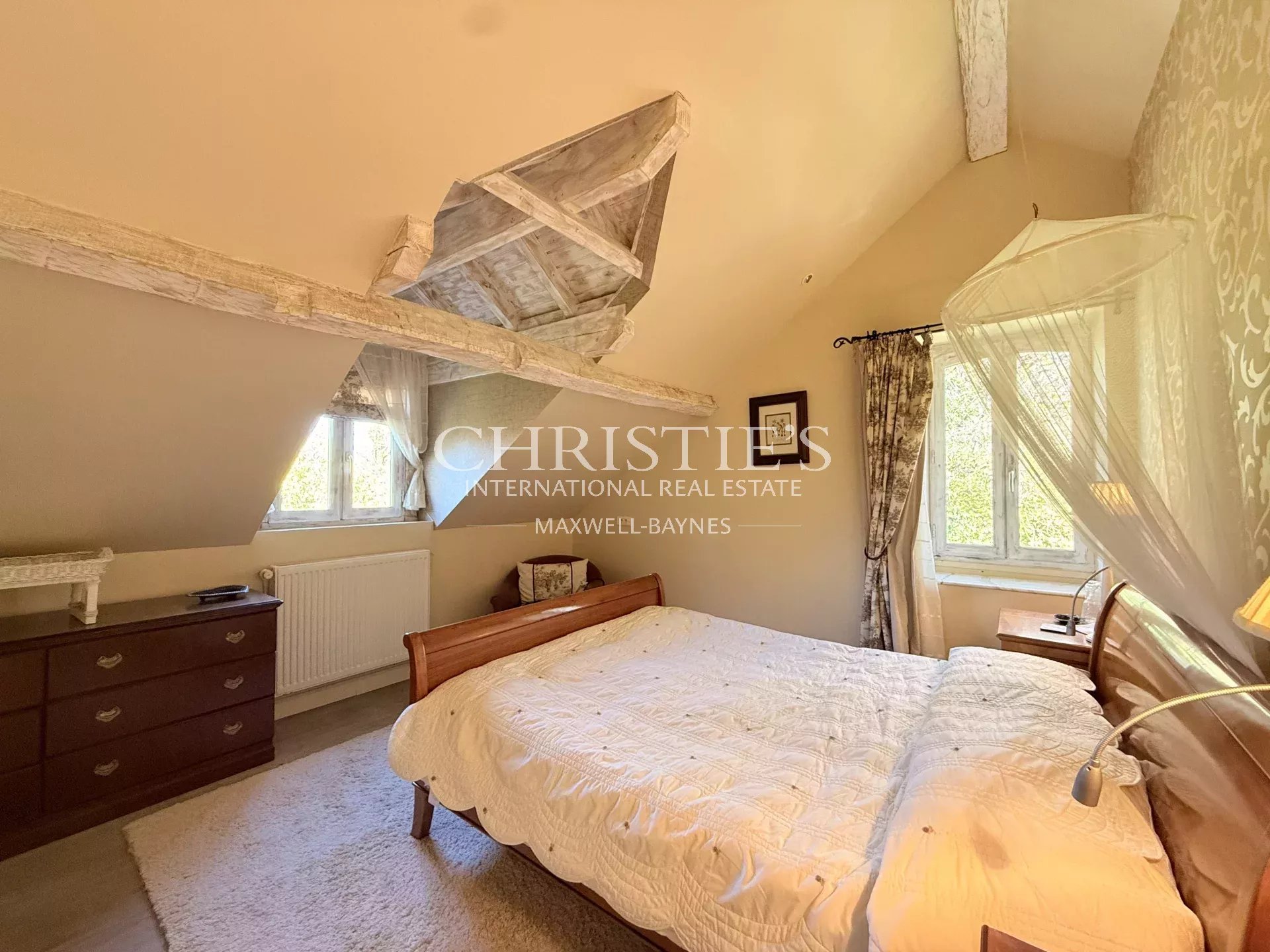 5 Bedroom Villa/Townhouse's Image 35