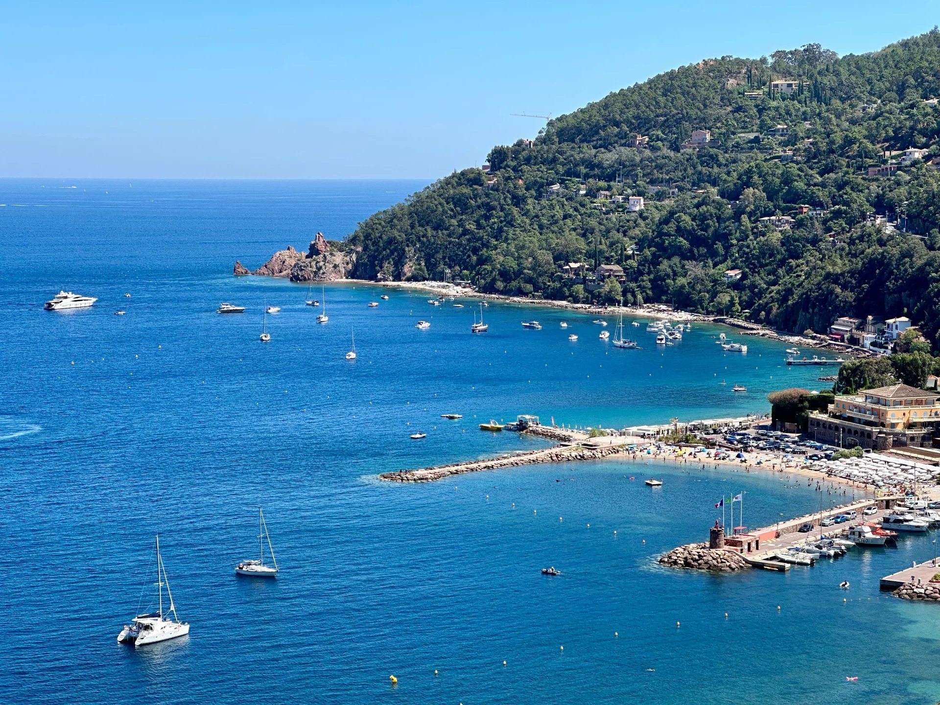 Duplex 4P avec vue mer panoramique à Théoule sur Mer