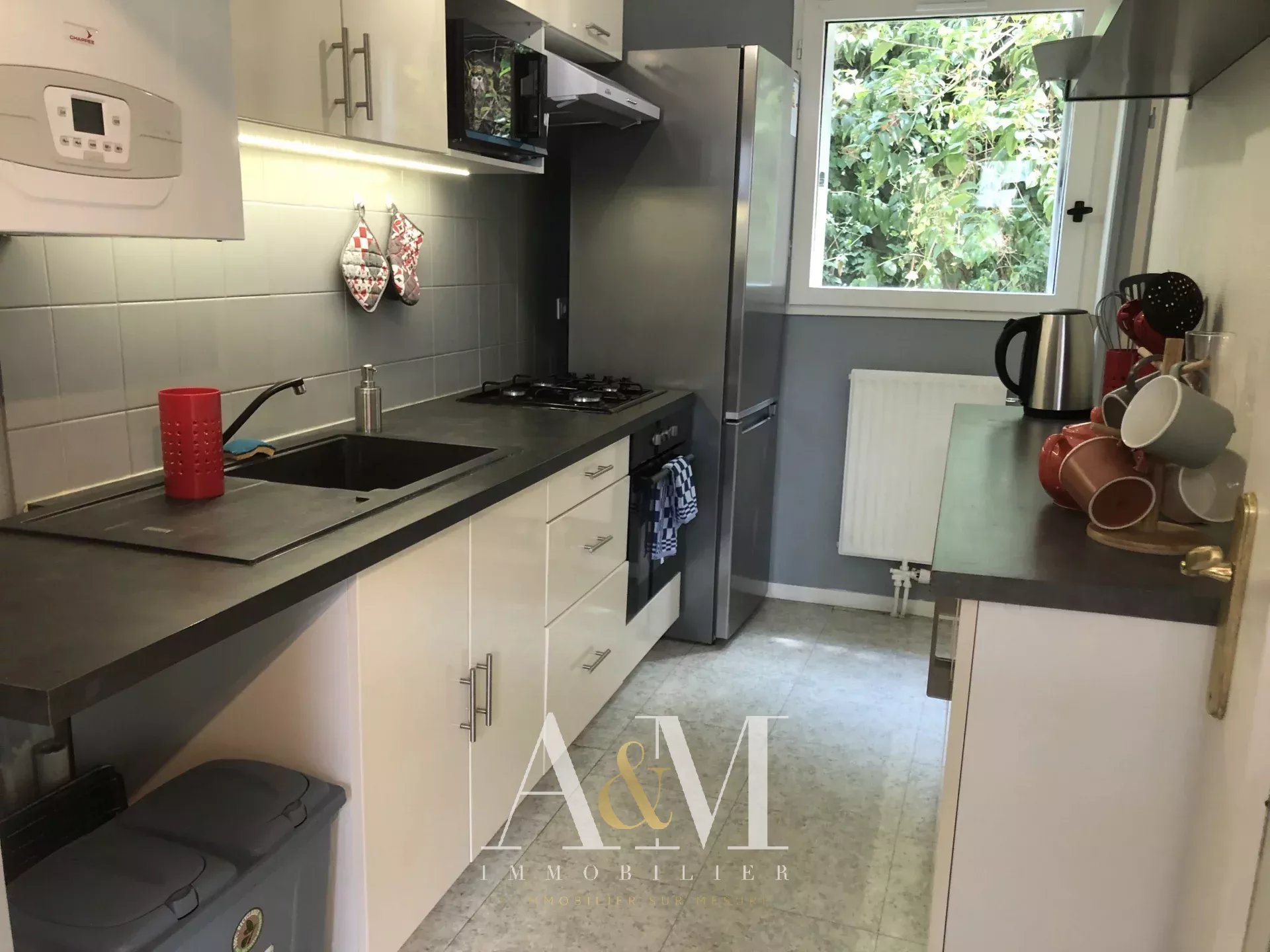 Maison à louer, 5 pièces, 15 m², Angoulême